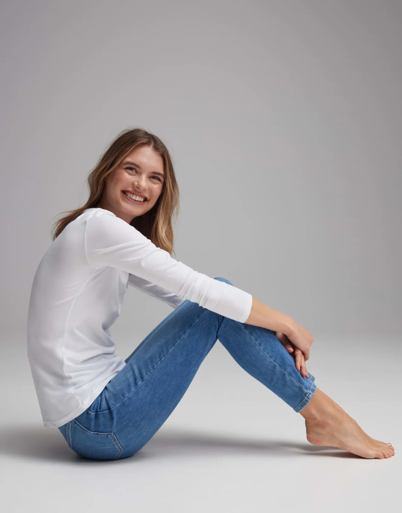basicshirt_smilla_wei_online_bestellen_7.webp OPUS Basicshirt Smilla Weiß Online Bestellen^Damen Basics | Shirts