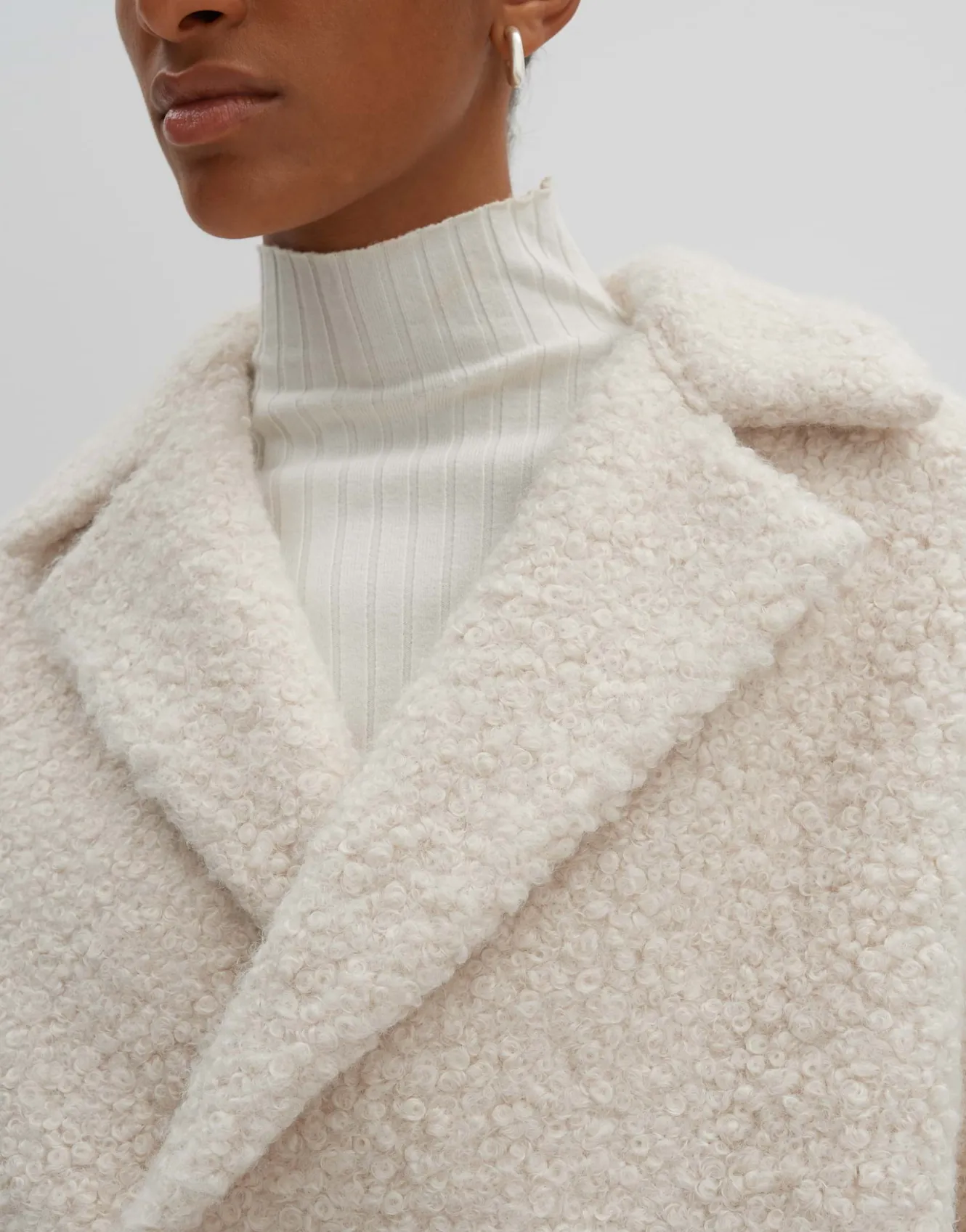 bergangsjacke_vantelo_wei_online_bestellen_4.webp OPUS Übergangsjacke Vantelo Weiß Online Bestellen^Damen Jacken / Mäntel