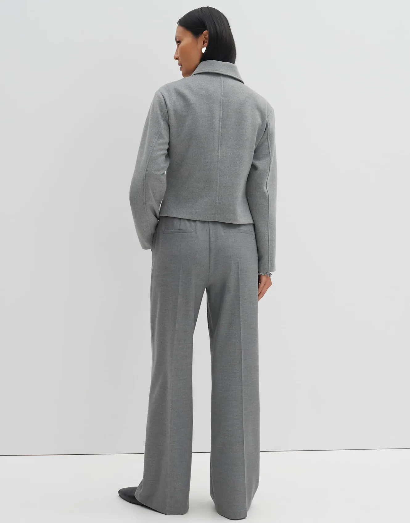 blazer_jacke_nilah_grau_online_bestellen_2.webp OPUS Blazer Jacke Nilah Grau Online Bestellen^Damen Blazer / Westen