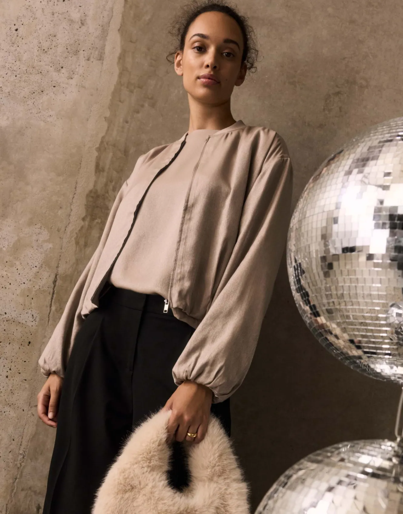 blouson_jaletta_braun_online_bestellen_8.webp OPUS Blouson Jaletta Braun Online Bestellen^Damen Blazer / Westen