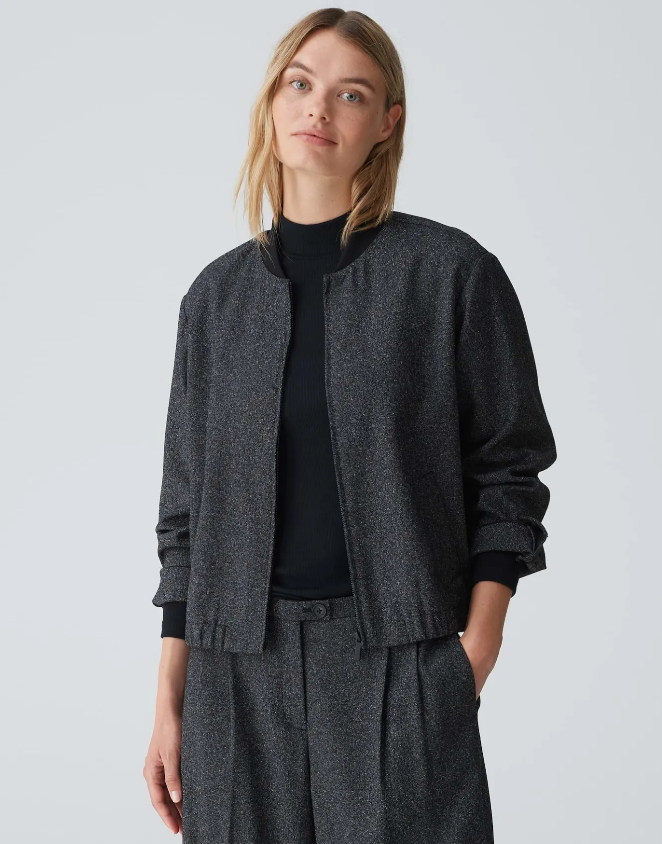 blouson_jurla_schwarz_online_bestellen_1.webp OPUS Blouson Jurla Schwarz Online Bestellen^Damen Blazer / Westen