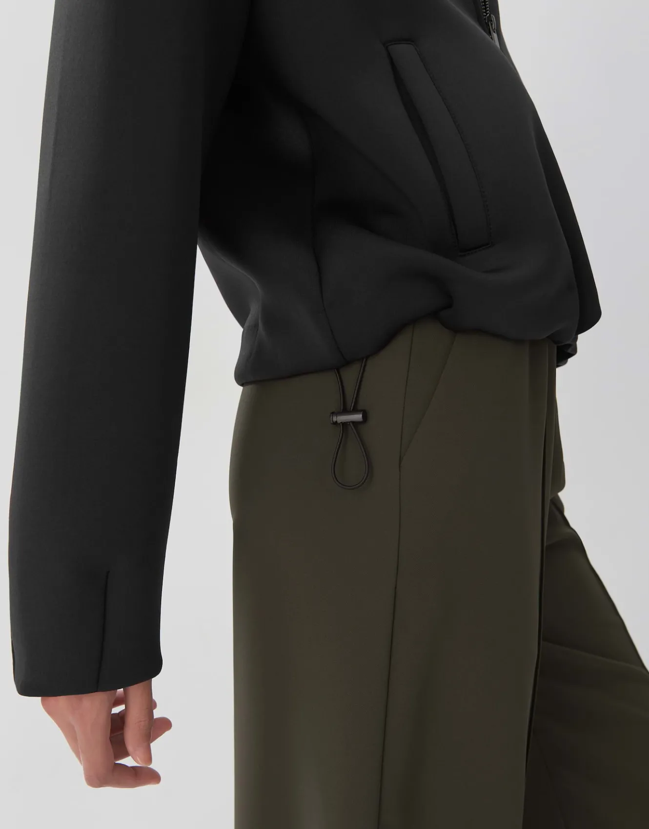 blouson_ukuya_schwarz_online_bestellen_4.webp OPUS Blouson Ukuya Schwarz Online Bestellen^Damen Sweat | Blazer / Westen