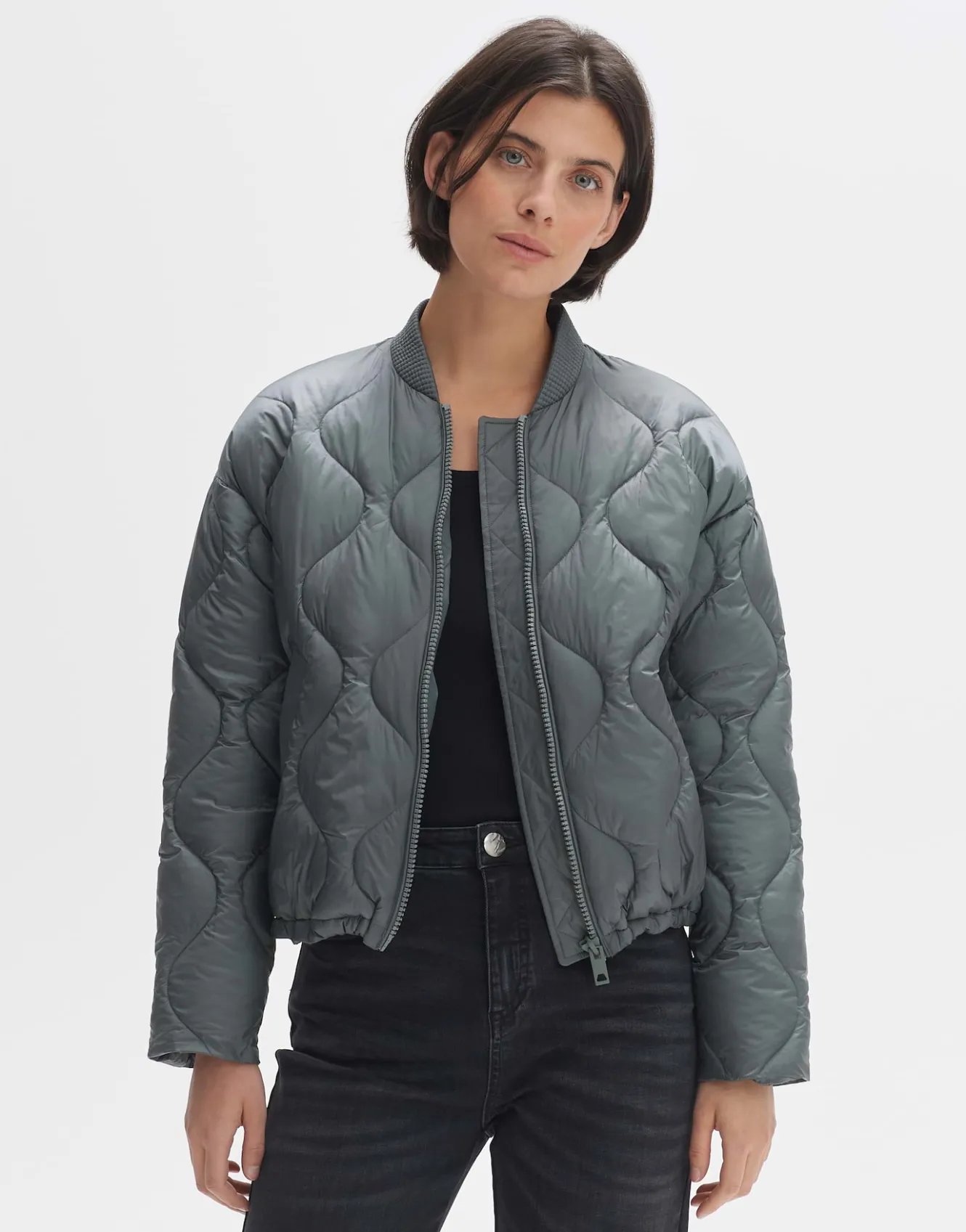 bomberjacke_heppa_grn_online_bestellen_1.webp OPUS Bomberjacke Heppa Grün Online Bestellen^Damen Jacken / Mäntel
