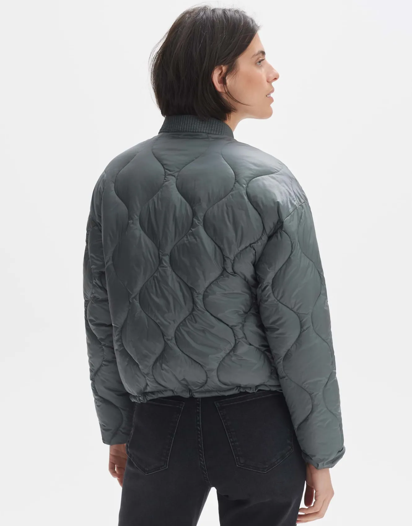 bomberjacke_heppa_grn_online_bestellen_2.webp OPUS Bomberjacke Heppa Grün Online Bestellen^Damen Jacken / Mäntel