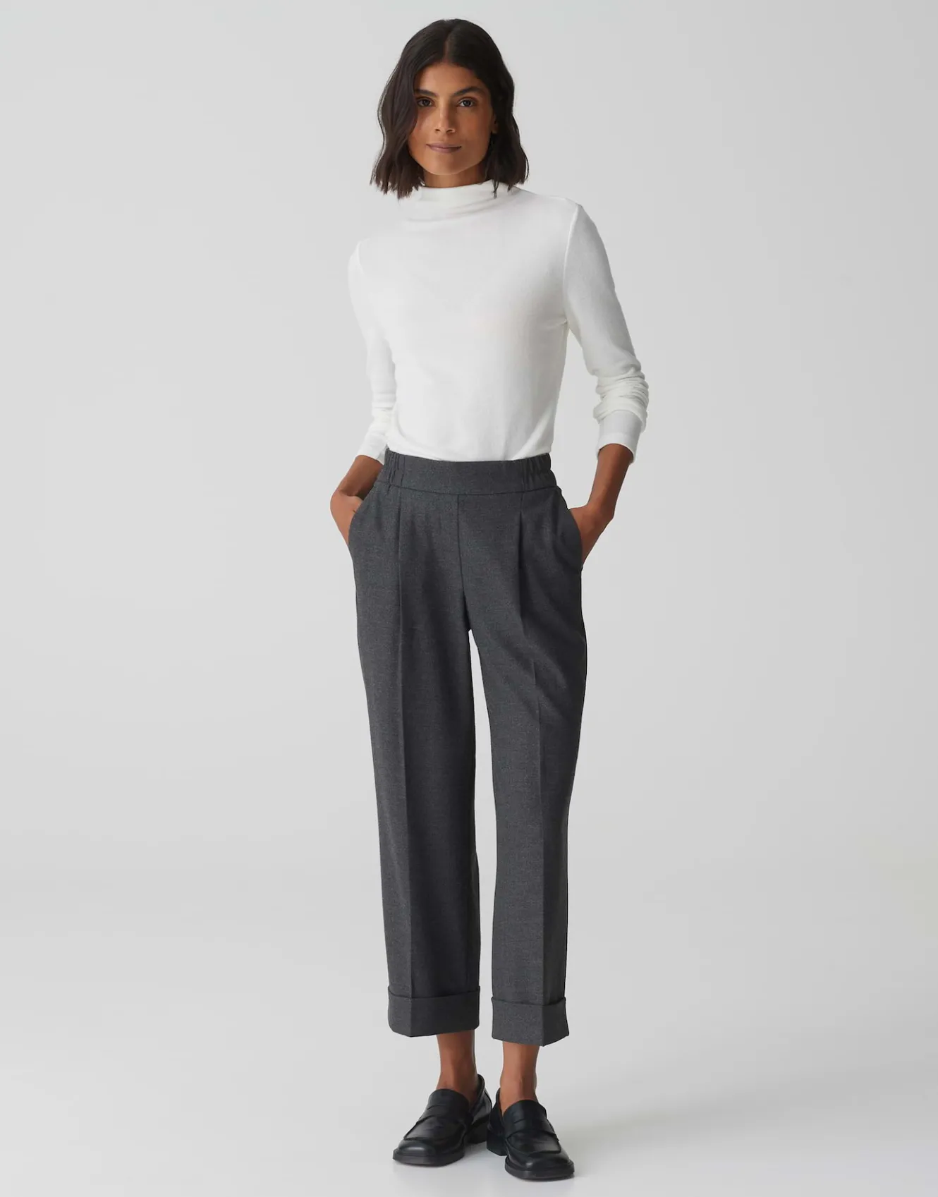 bundfaltenhose_maikito_soft_grau_online_bestellen_6.webp OPUS Bundfaltenhose Maikito Soft Grau Online Bestellen^Damen Hosen