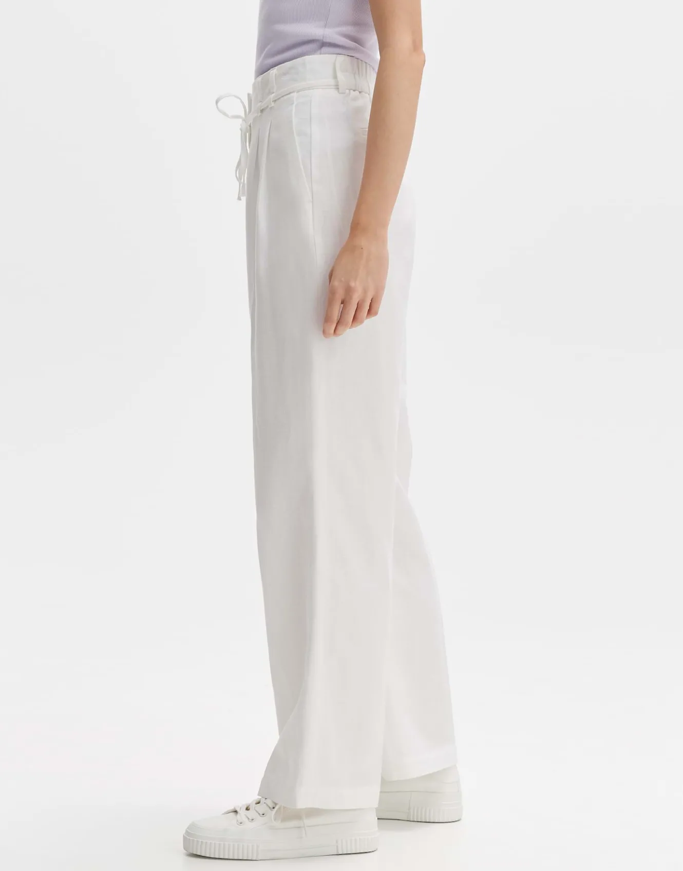 bundfaltenhose_milis_breeze_wei_online_bestellen_3.webp OPUS Bundfaltenhose Milis Breeze Weiß Online Bestellen^Damen Hosen