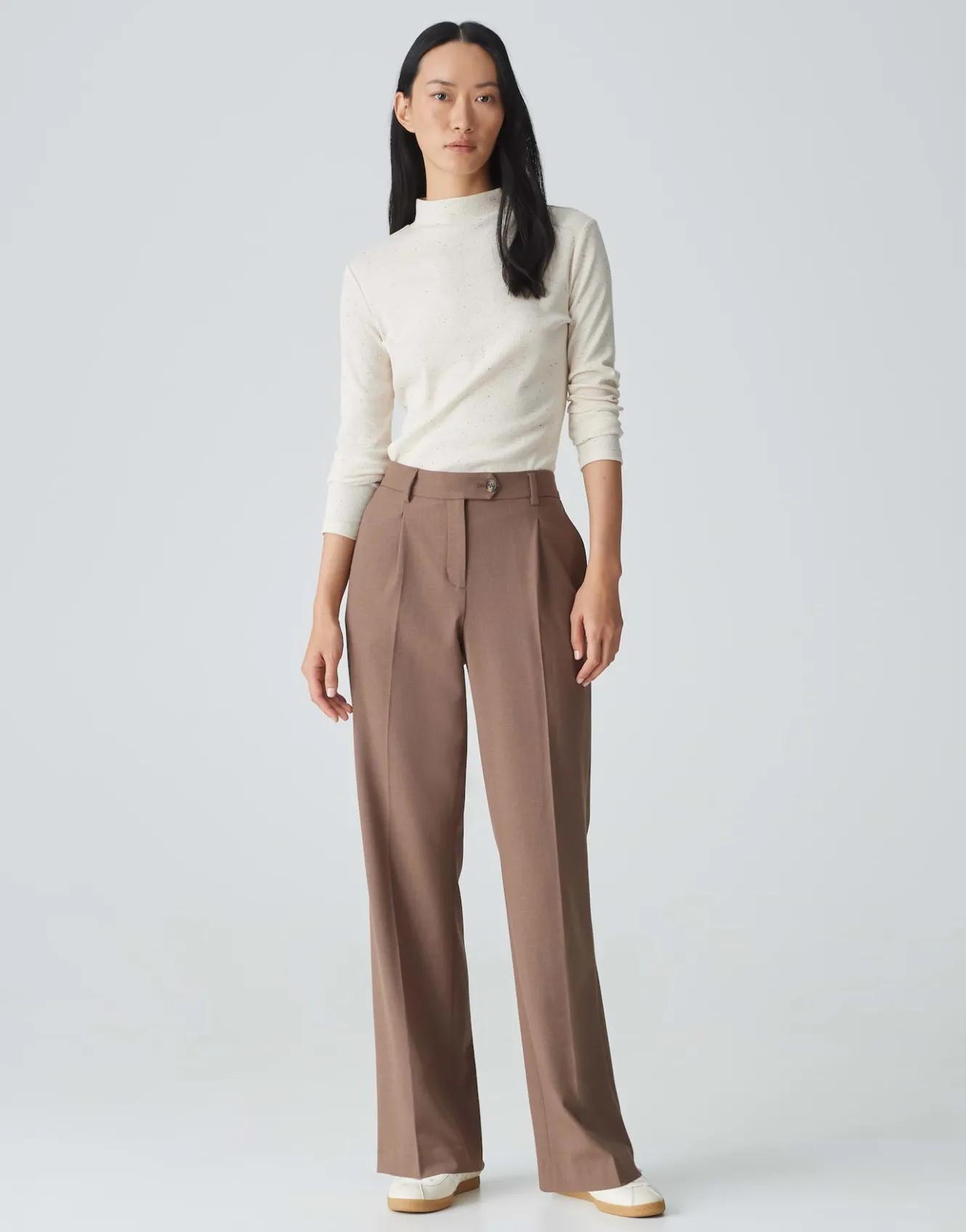 bundfaltenhose_morina_braun_online_bestellen_6.webp OPUS Bundfaltenhose Morina Braun Online Bestellen^Damen Hosen