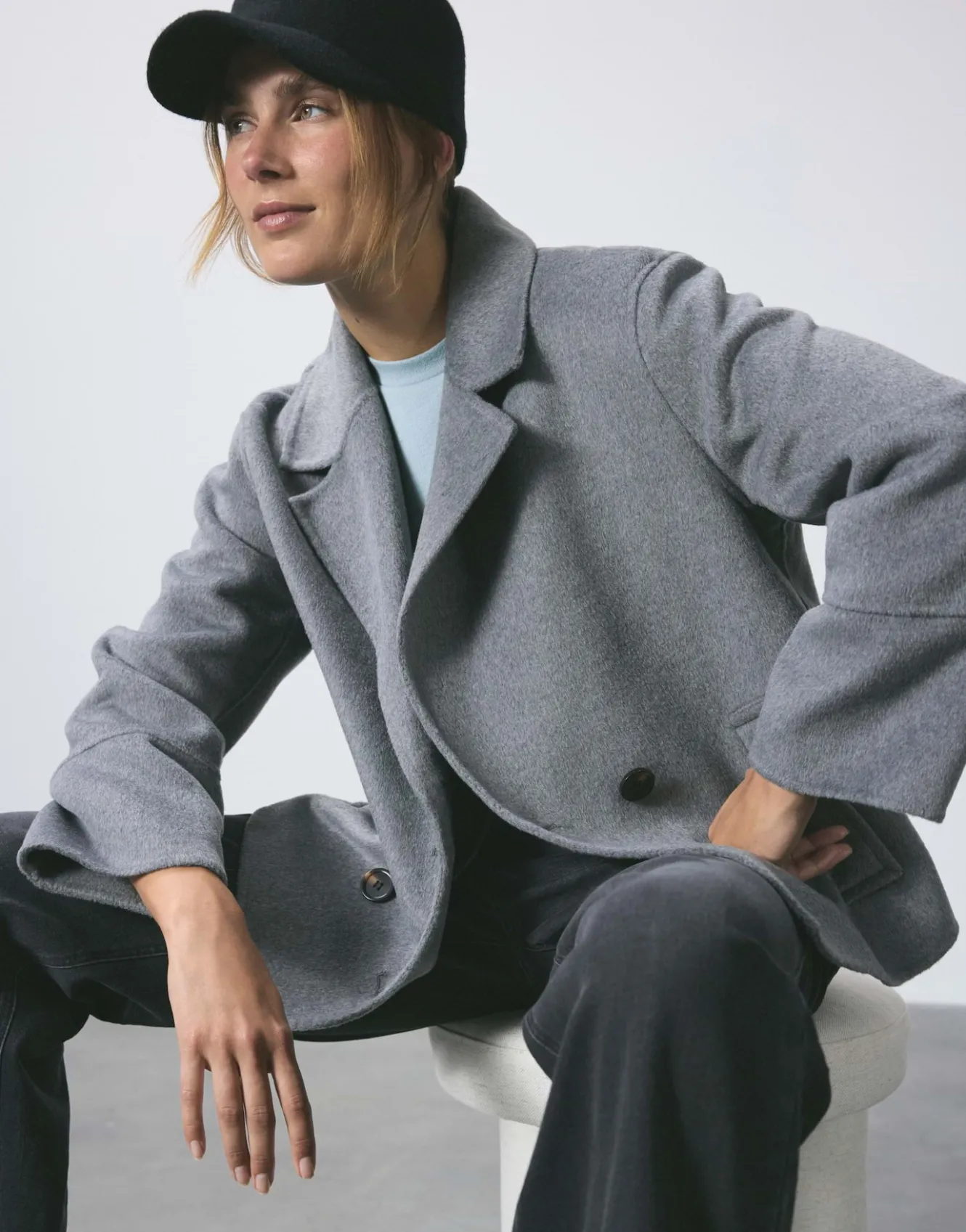 cabanjacke_hilna_grau_online_bestellen_8.webp OPUS Cabanjacke Hilna Grau Online Bestellen^Damen Jacken / Mäntel