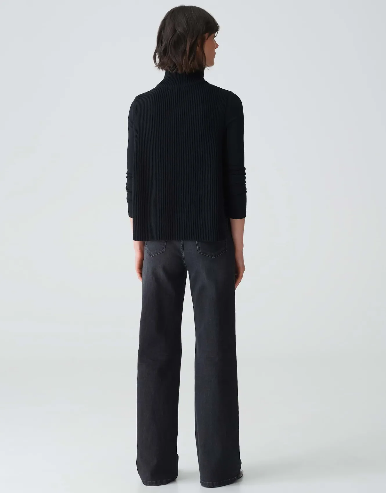 cape_abibo_cape_schwarz_online_bestellen_2.webp OPUS Cape Abibo Cape Schwarz Online Bestellen^Damen Strick | Accessoires
