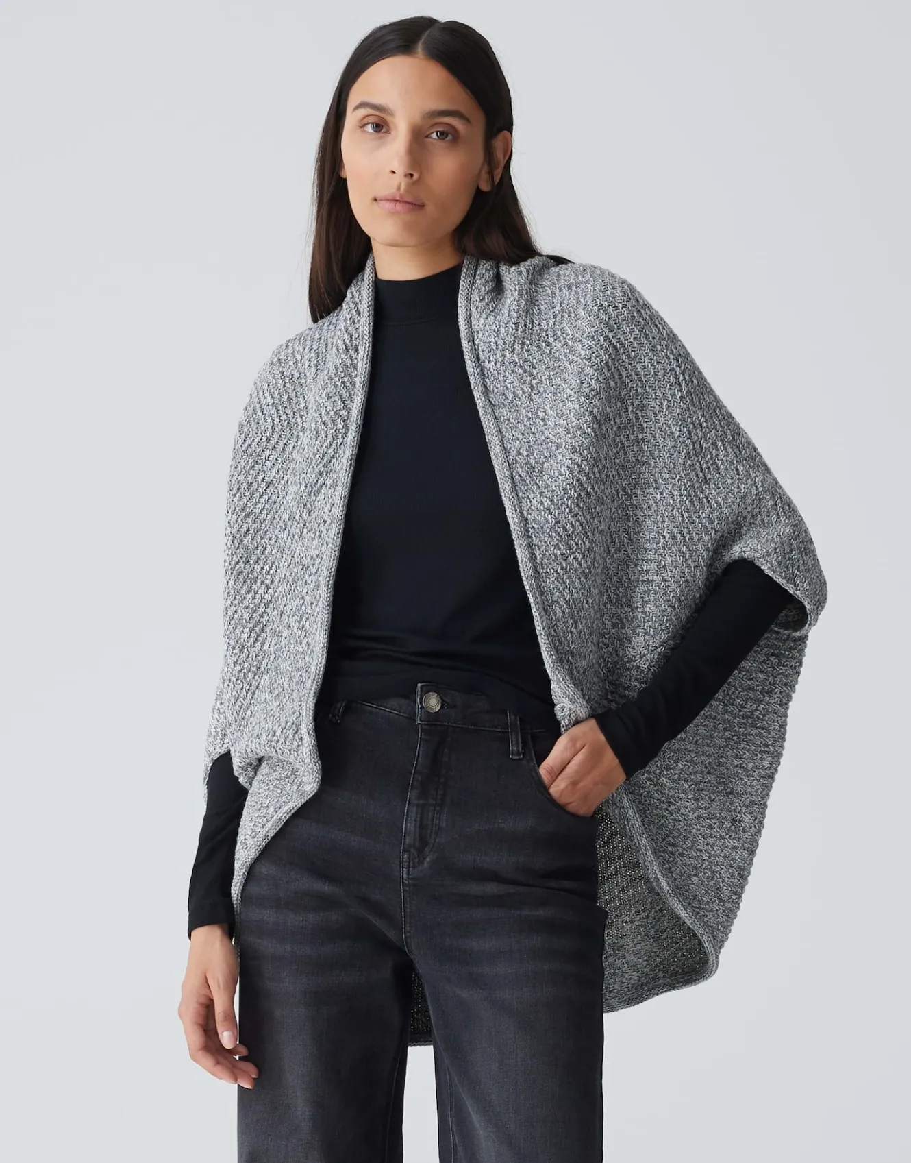 cape_amaryllis_waffle_grau_online_bestellen_1-1.webp OPUS Cape Amaryllis Waffle Grau Online Bestellen^Damen Strick | Accessoires