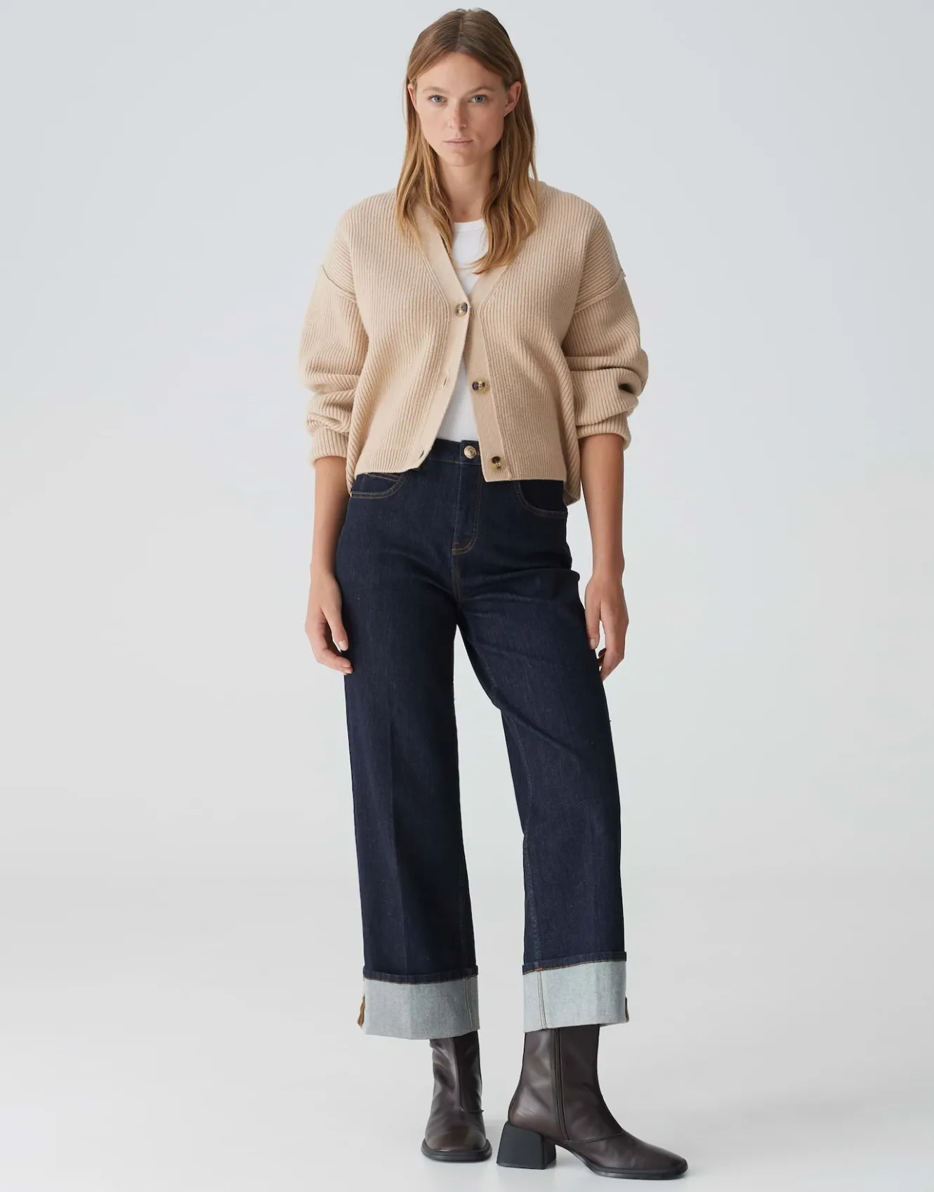 cardigan_dautuma_beige_online_bestellen_0.webp OPUS Cardigan Dautuma Beige Online Bestellen^Damen Strick