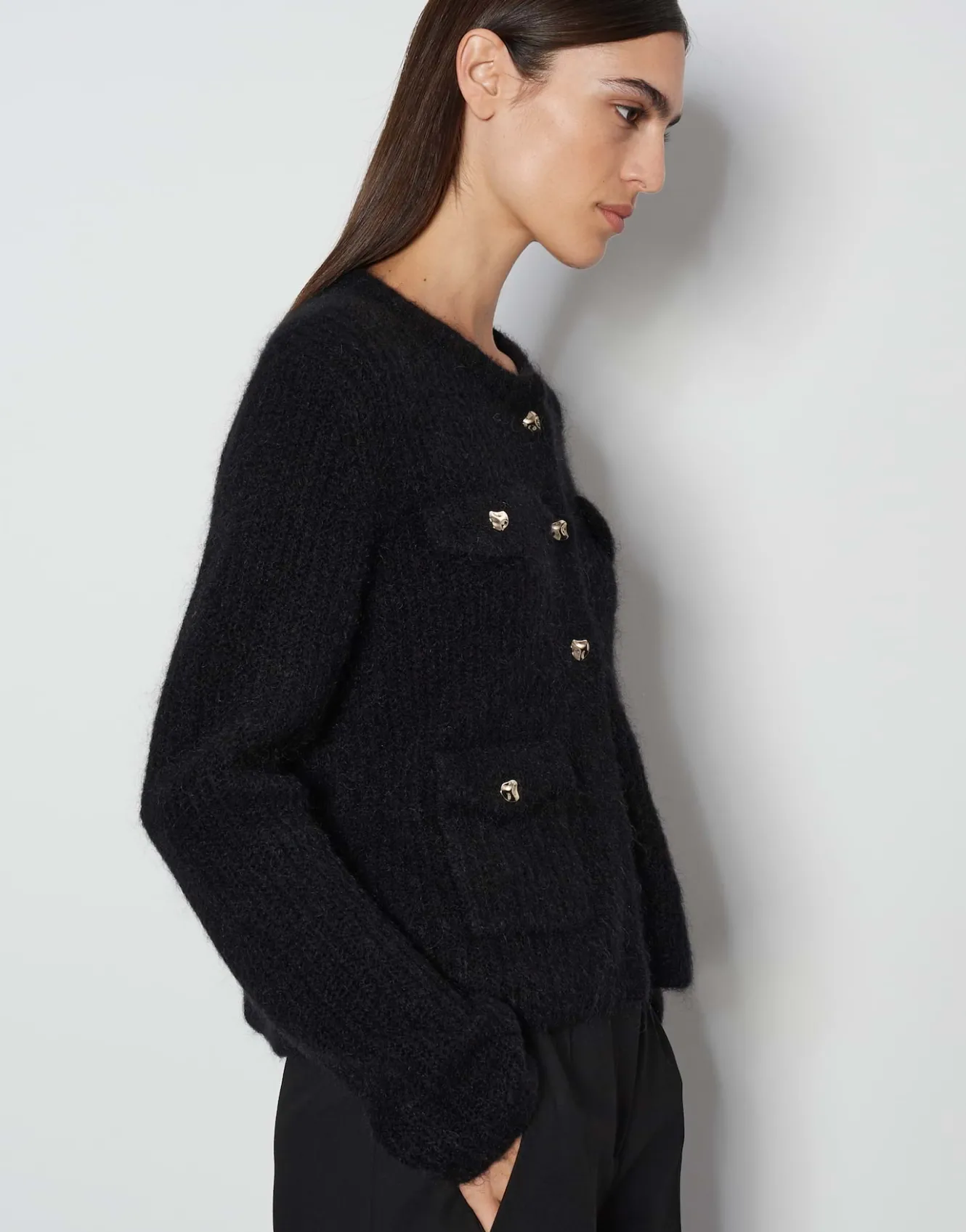 cardigan_tinara_detail_schwarz_online_bestellen_3.webp OPUS Cardigan Tinara Detail Schwarz Online Bestellen^Damen Strick
