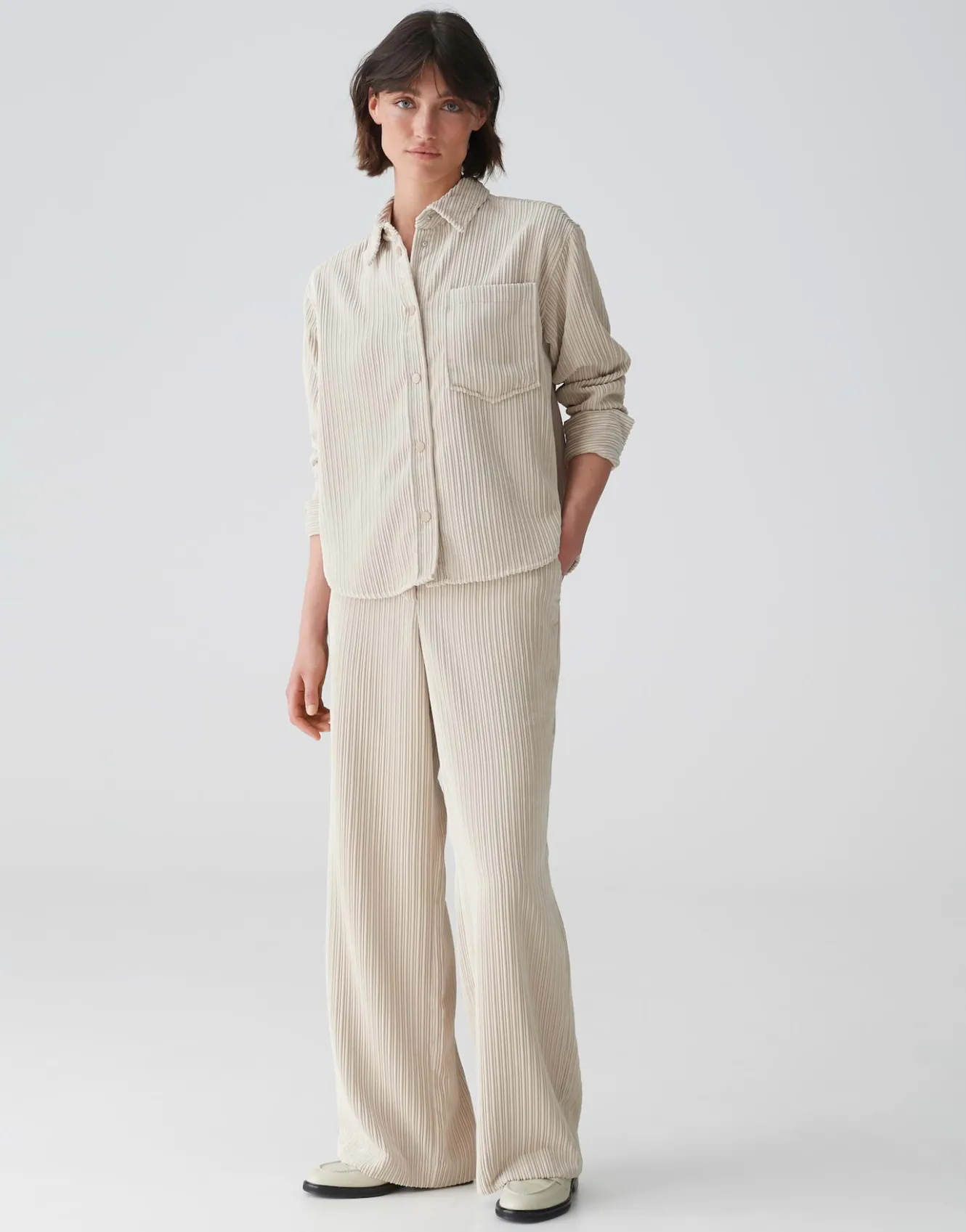 cordbluse_fanki_beige_online_bestellen_7.webp OPUS Cordbluse Fanki Beige Online Bestellen^Damen Blusen