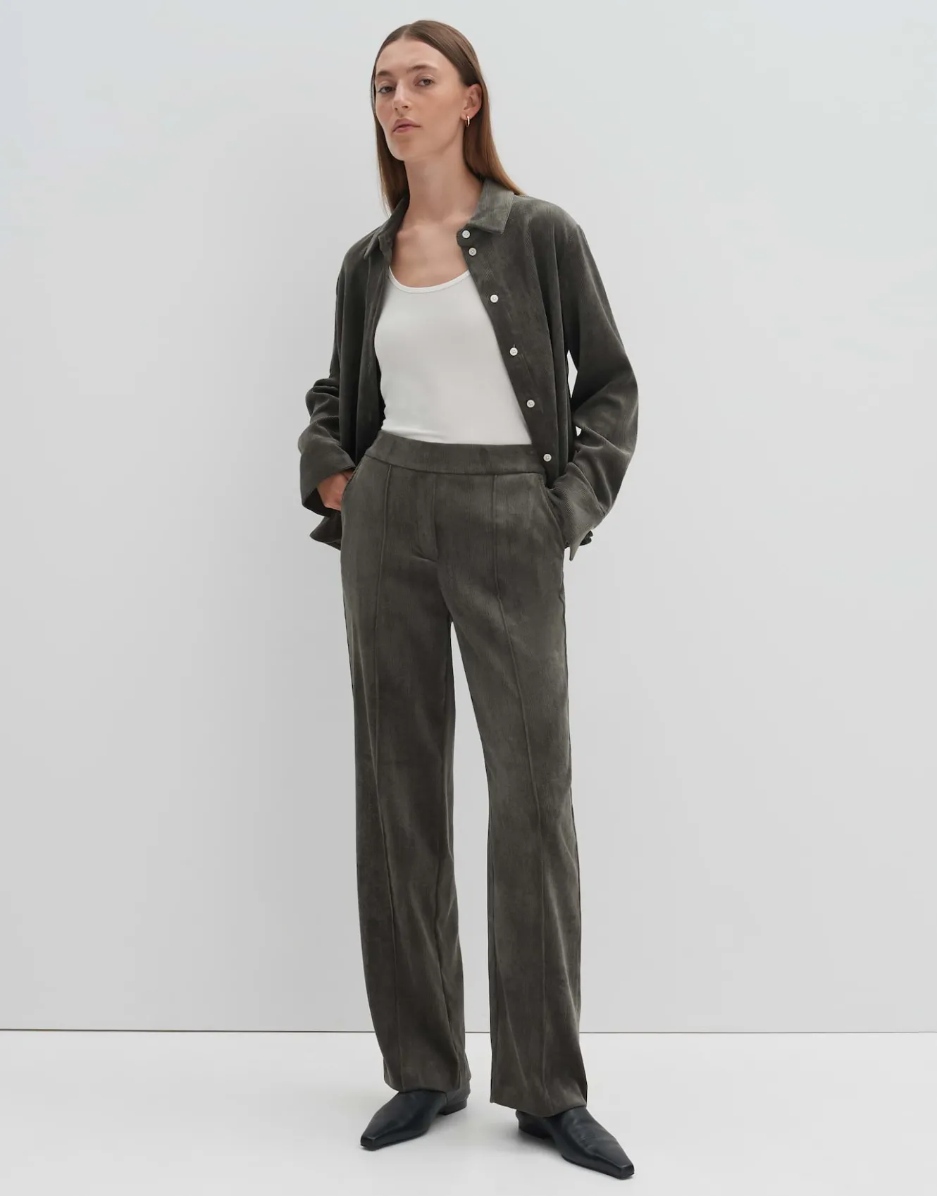 cordhose_cenya_corduroy_grn_online_bestellen_6.webp OPUS Cordhose Cenya Corduroy Grün Online Bestellen^Damen Hosen