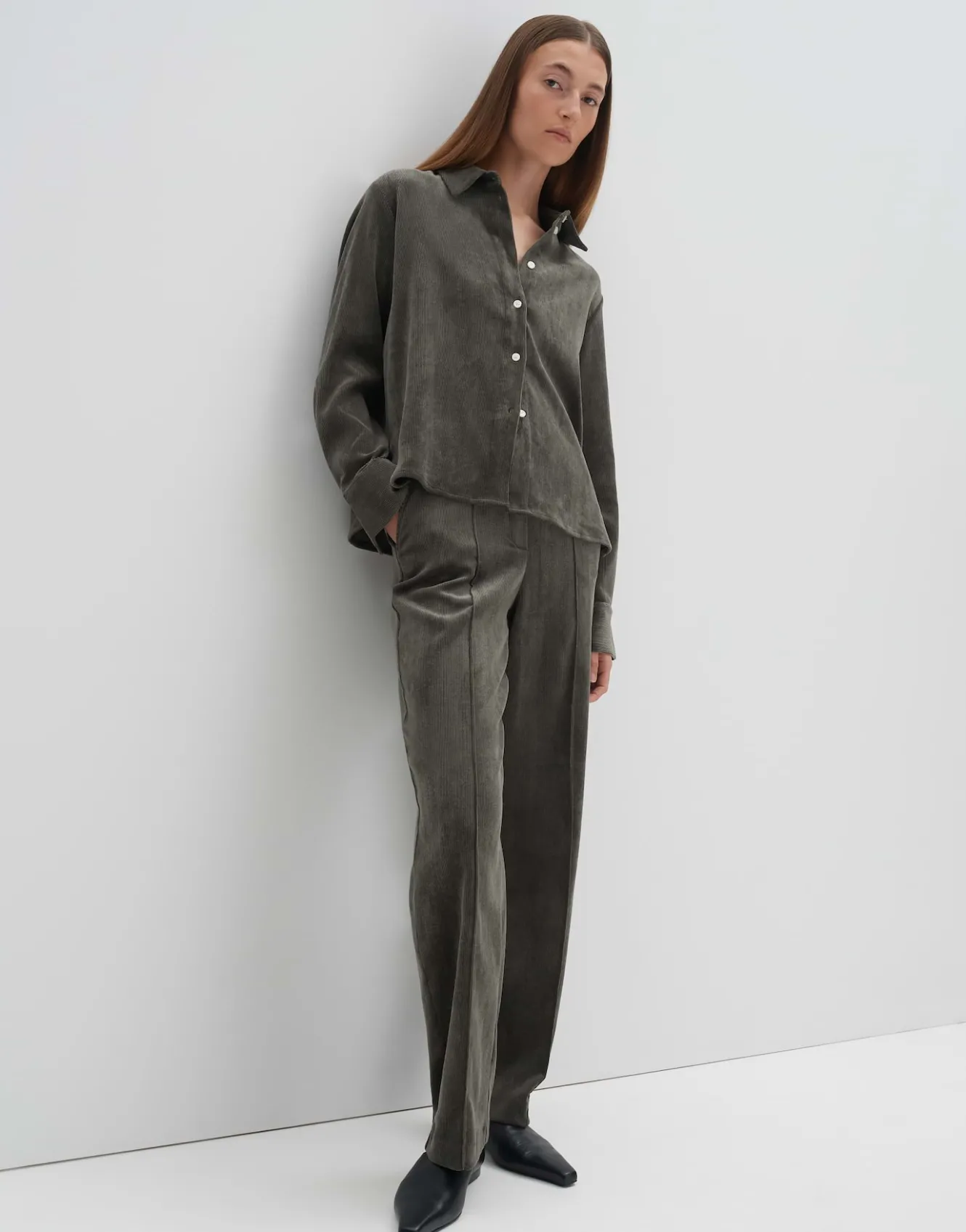 cordhose_cenya_corduroy_grn_online_bestellen_8.webp OPUS Cordhose Cenya Corduroy Grün Online Bestellen^Damen Hosen