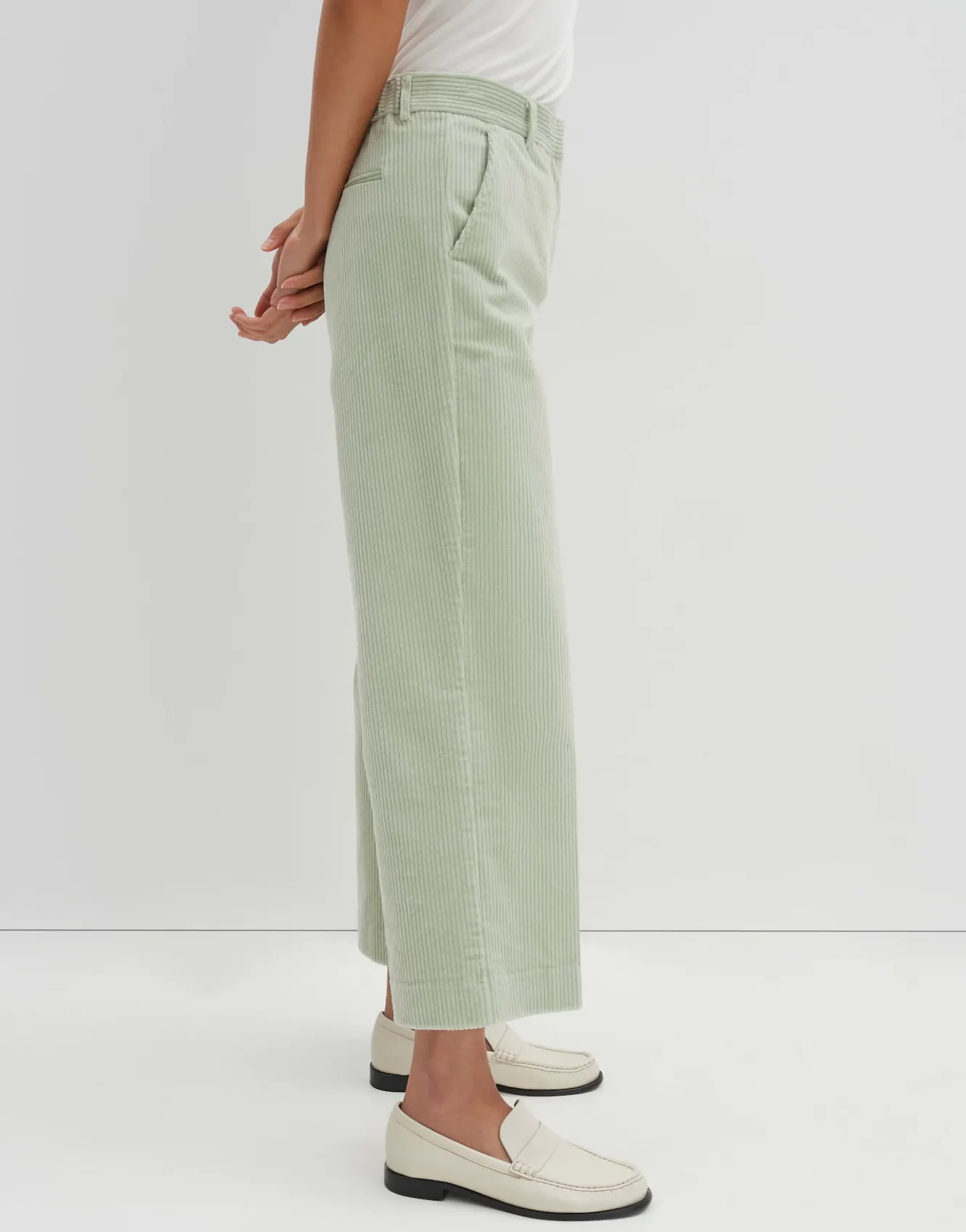 cordhose_cisilia_corduroy_grn_online_bestellen_3.webp OPUS Cordhose Cisilia Corduroy Grün Online Bestellen^Damen Hosen