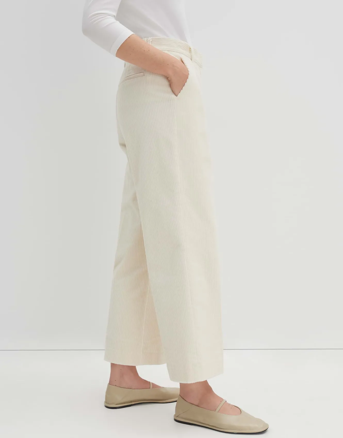 cordhose_cisilia_corduroy_wei_online_bestellen_3.webp OPUS Cordhose Cisilia Corduroy Weiß Online Bestellen^Damen Hosen