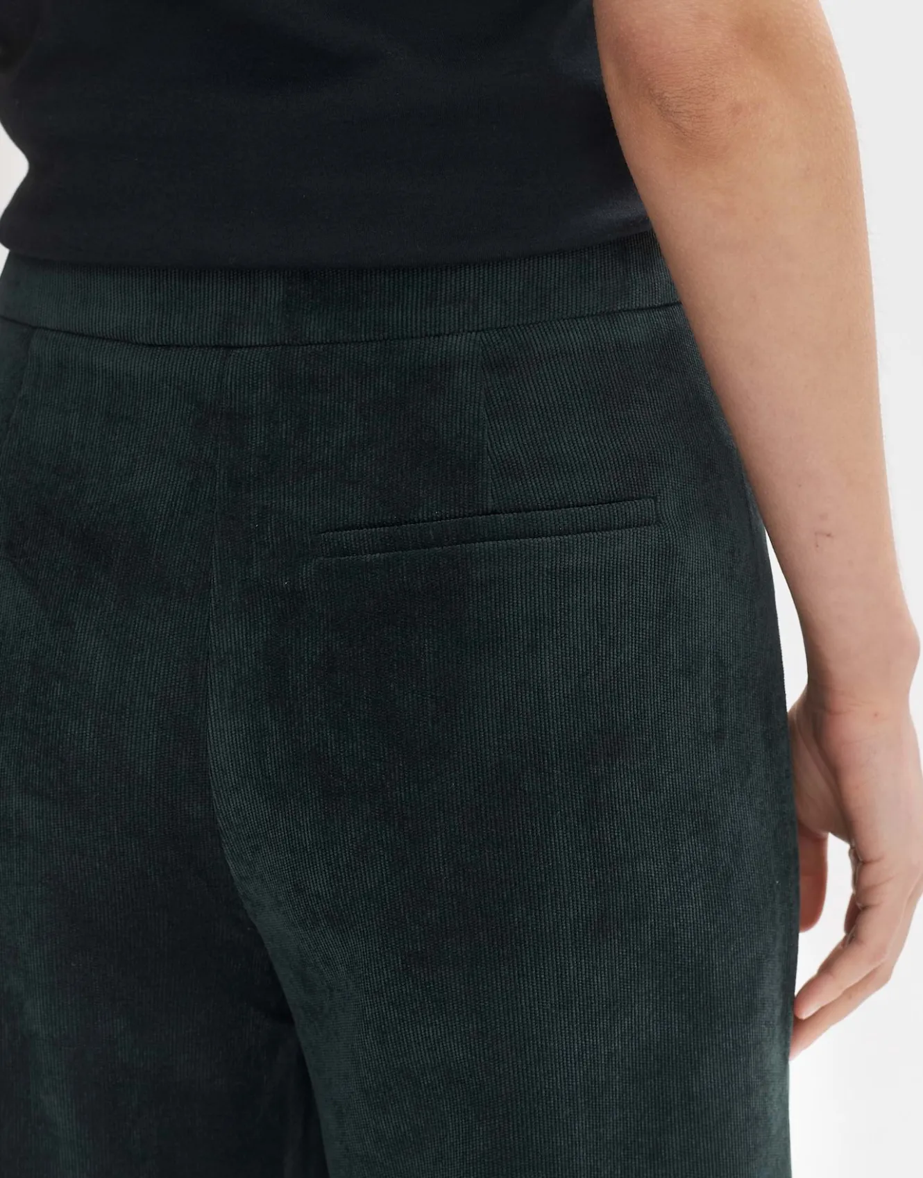 cordhose_misha_babycord_grn_online_bestellen_4.webp OPUS Cordhose Misha Babycord Grün Online Bestellen^Damen Hosen