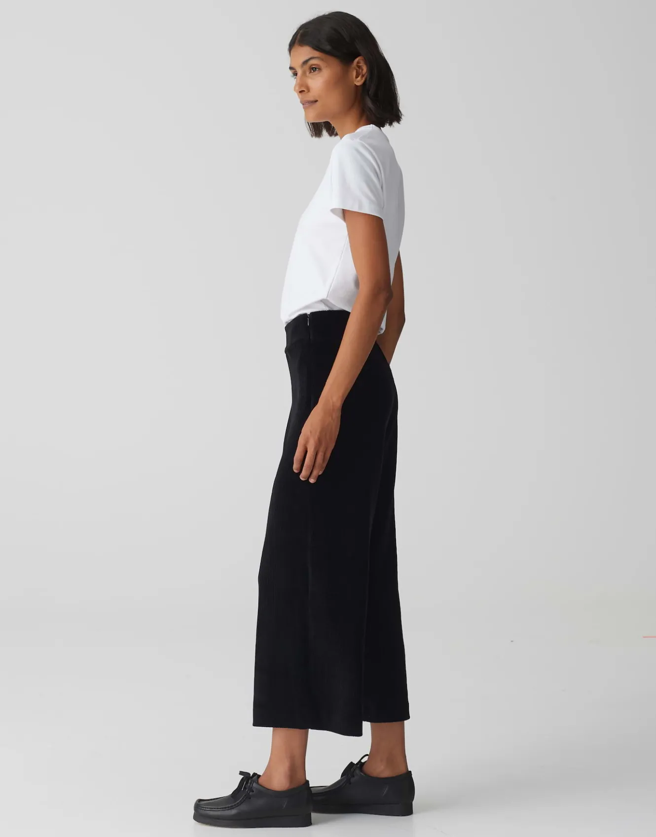 cordhose_misha_corduroy_schwarz_online_bestellen_3.webp OPUS Cordhose Misha Corduroy Schwarz Online Bestellen^Damen Hosen
