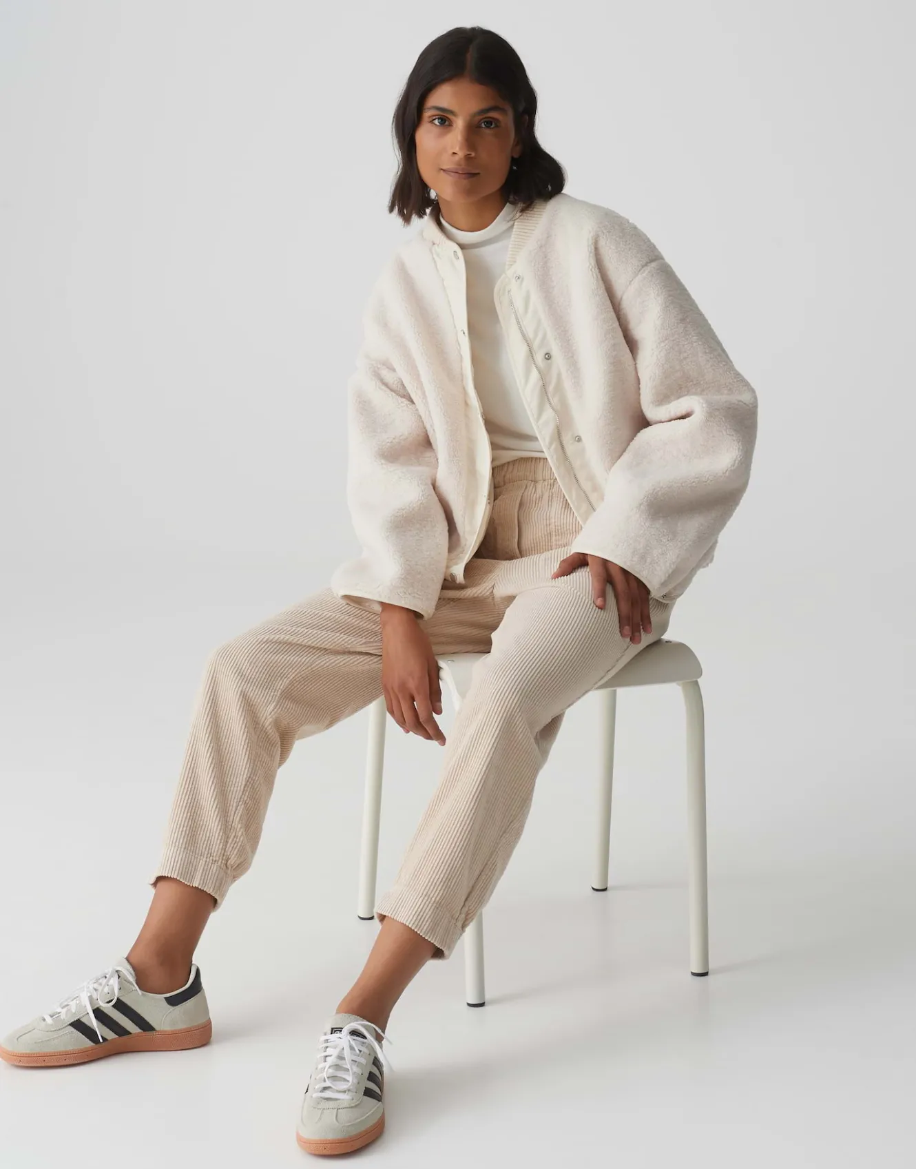 cordhose_myha_corduroy_beige_online_bestellen_10.webp OPUS Cordhose Myha Corduroy Beige Online Bestellen^Damen Hosen
