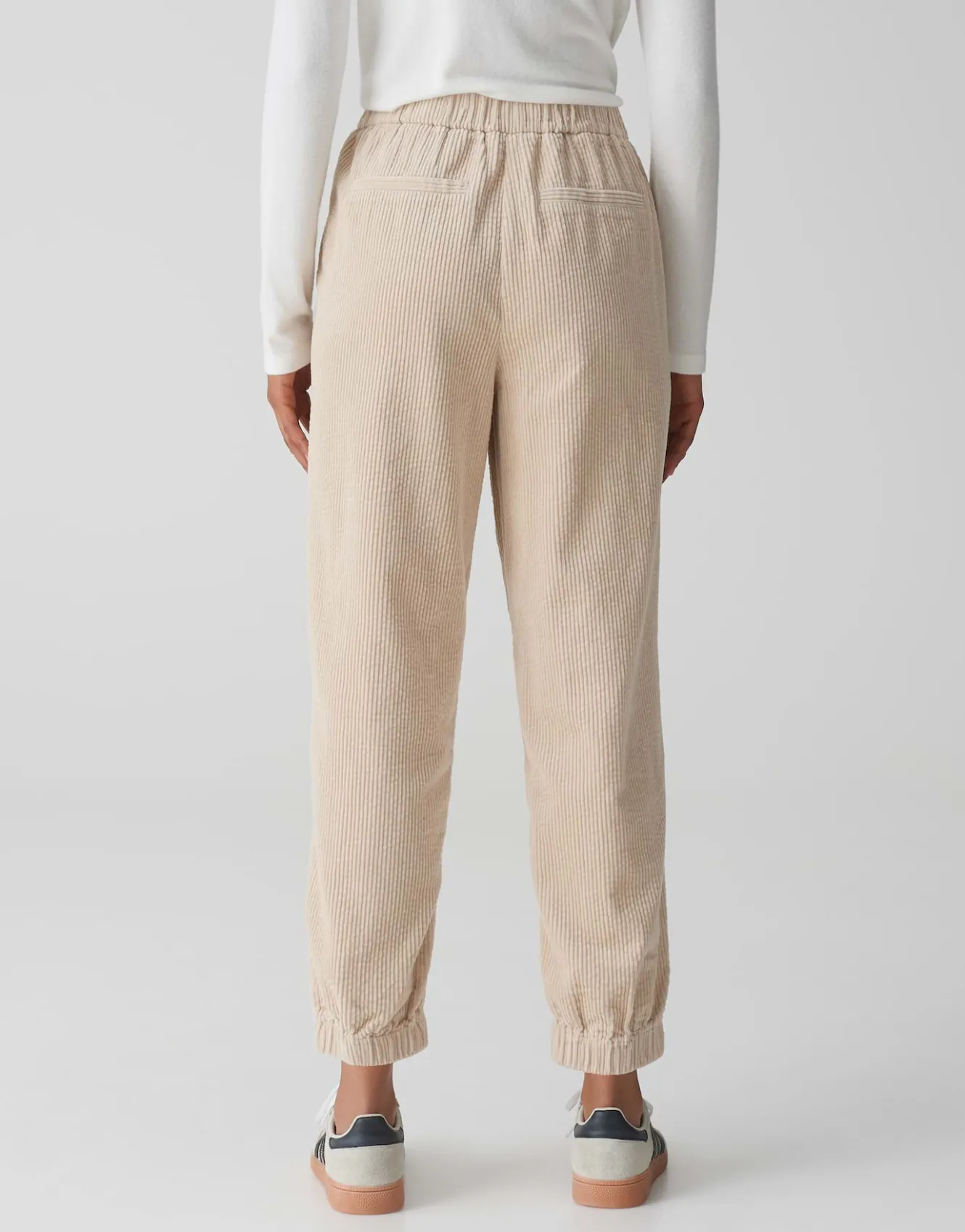 cordhose_myha_corduroy_beige_online_bestellen_2.webp OPUS Cordhose Myha Corduroy Beige Online Bestellen^Damen Hosen
