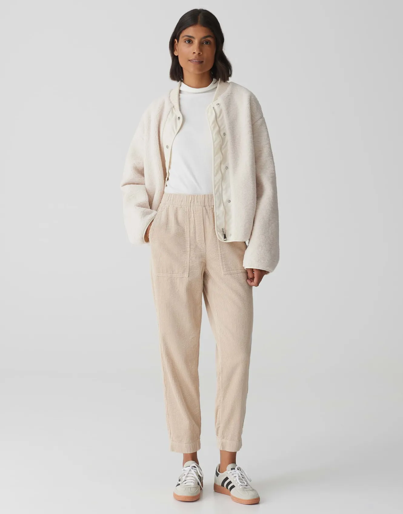 cordhose_myha_corduroy_beige_online_bestellen_7.webp OPUS Cordhose Myha Corduroy Beige Online Bestellen^Damen Hosen