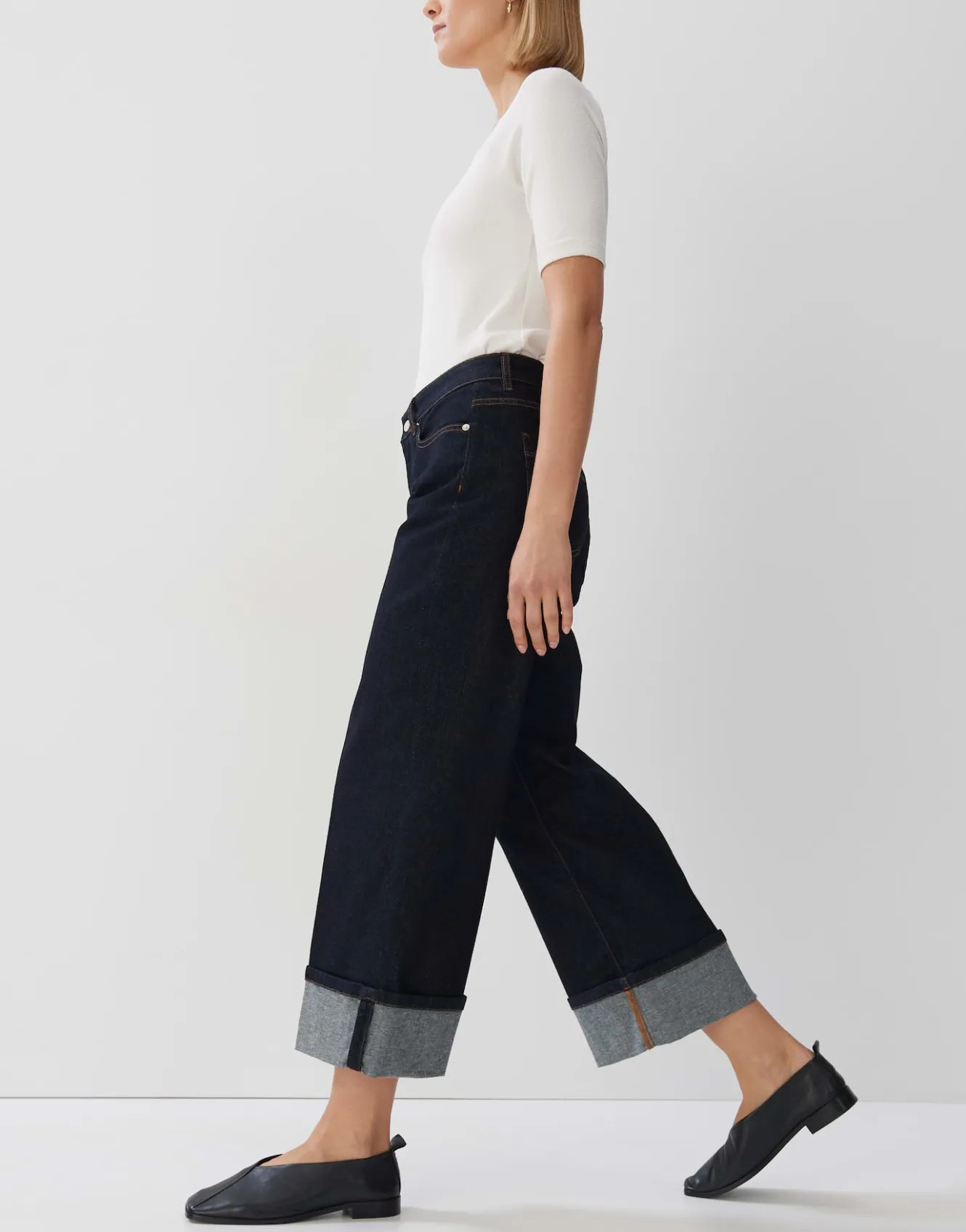 cropped_wide_jeans_cellma_turn_up_blau_online_bestellen_3.webp OPUS Cropped Wide Jeans Cellma Turn Up Blau Online Bestellen^Damen Jeans