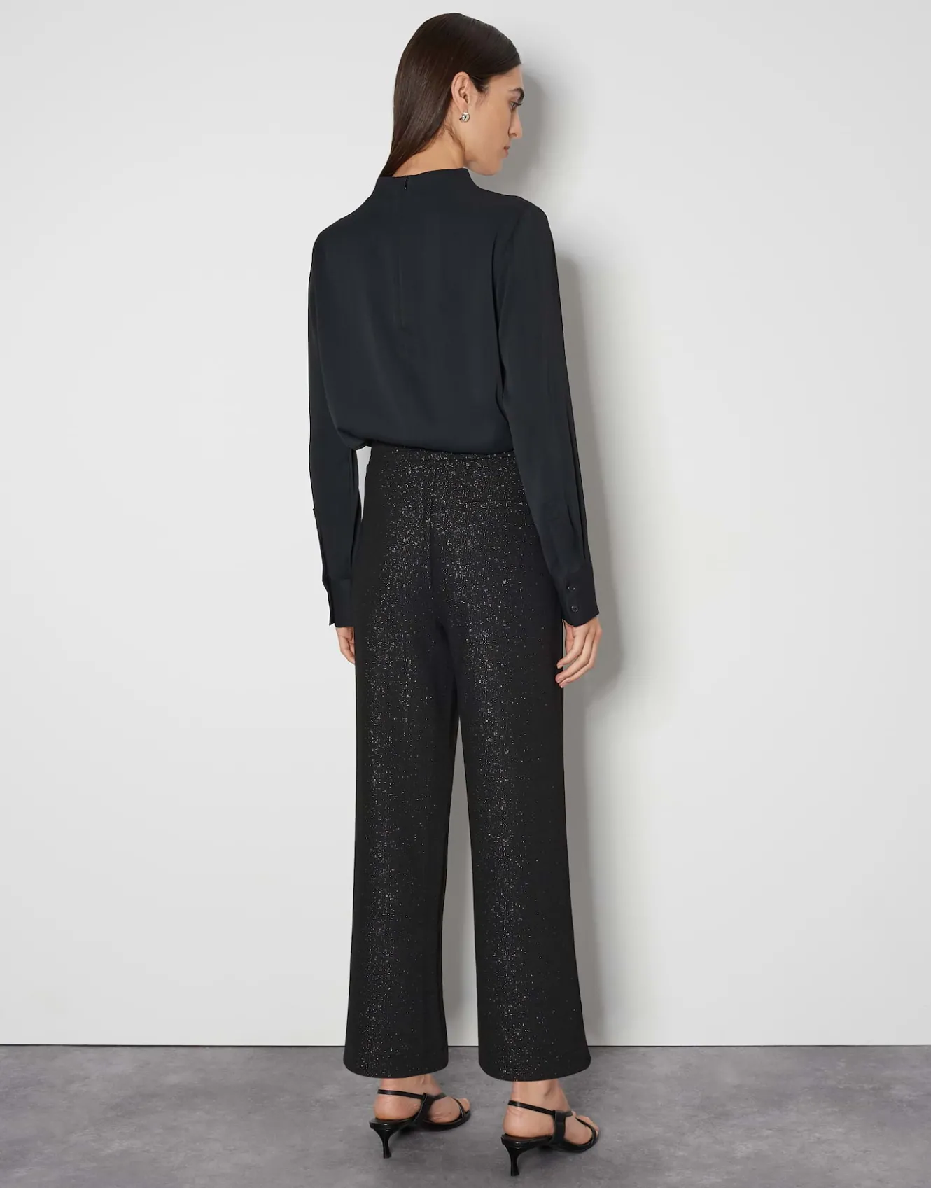 culotte_cusam_glam_schwarz_online_bestellen_2.webp OPUS Culotte Cusam Glam Schwarz Online Bestellen^Damen Hosen