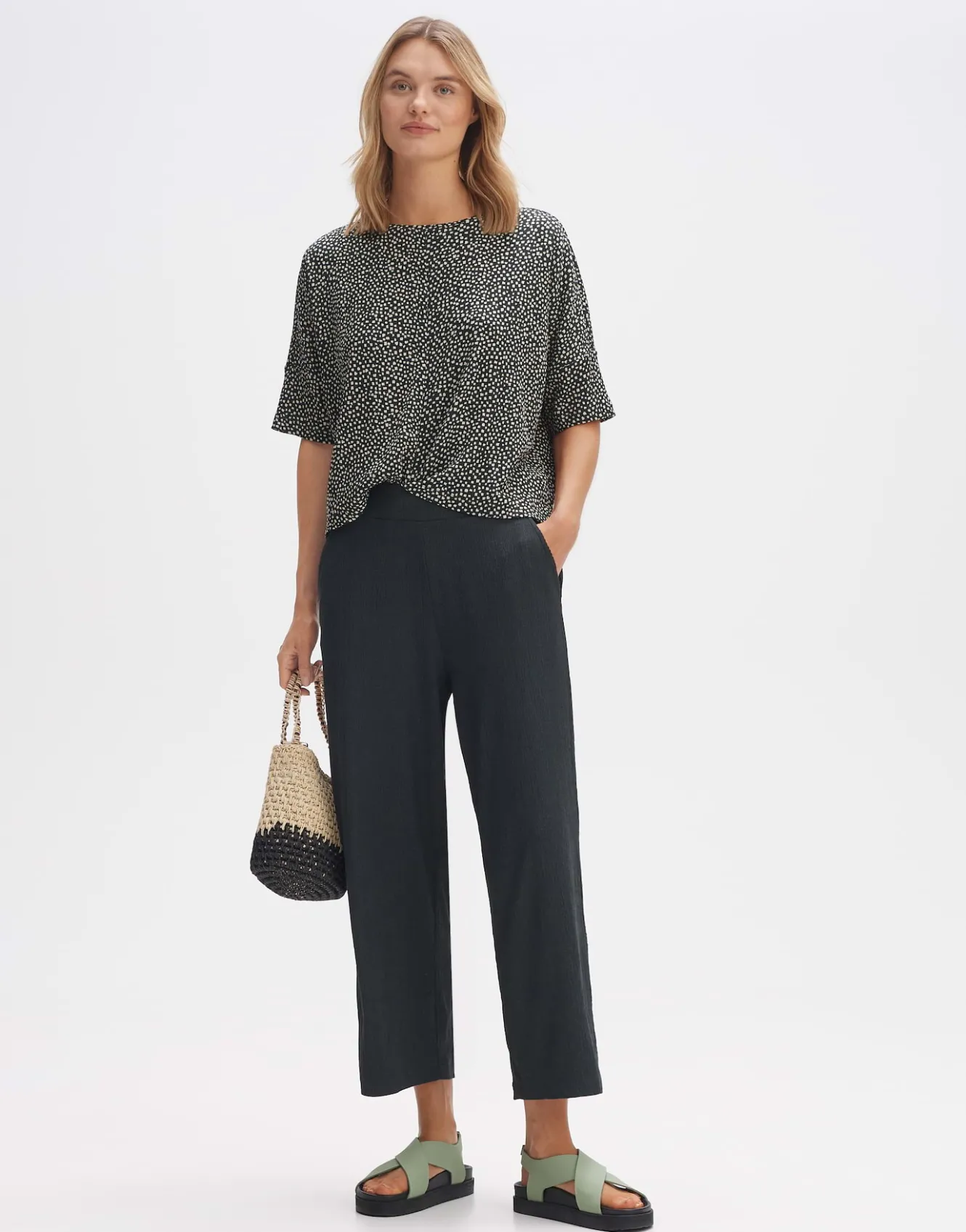 culotte_meltiko_grn_online_bestellen_0.webp OPUS Culotte Meltiko Grün Online Bestellen^Damen Hosen