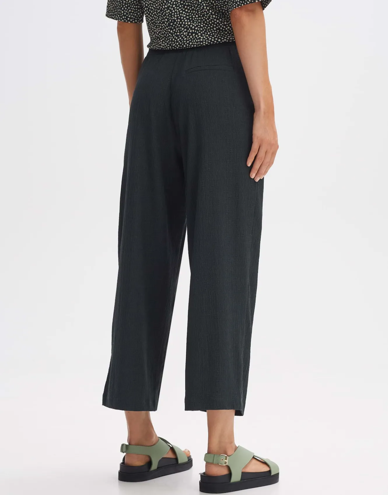 culotte_meltiko_grn_online_bestellen_2.webp OPUS Culotte Meltiko Grün Online Bestellen^Damen Hosen
