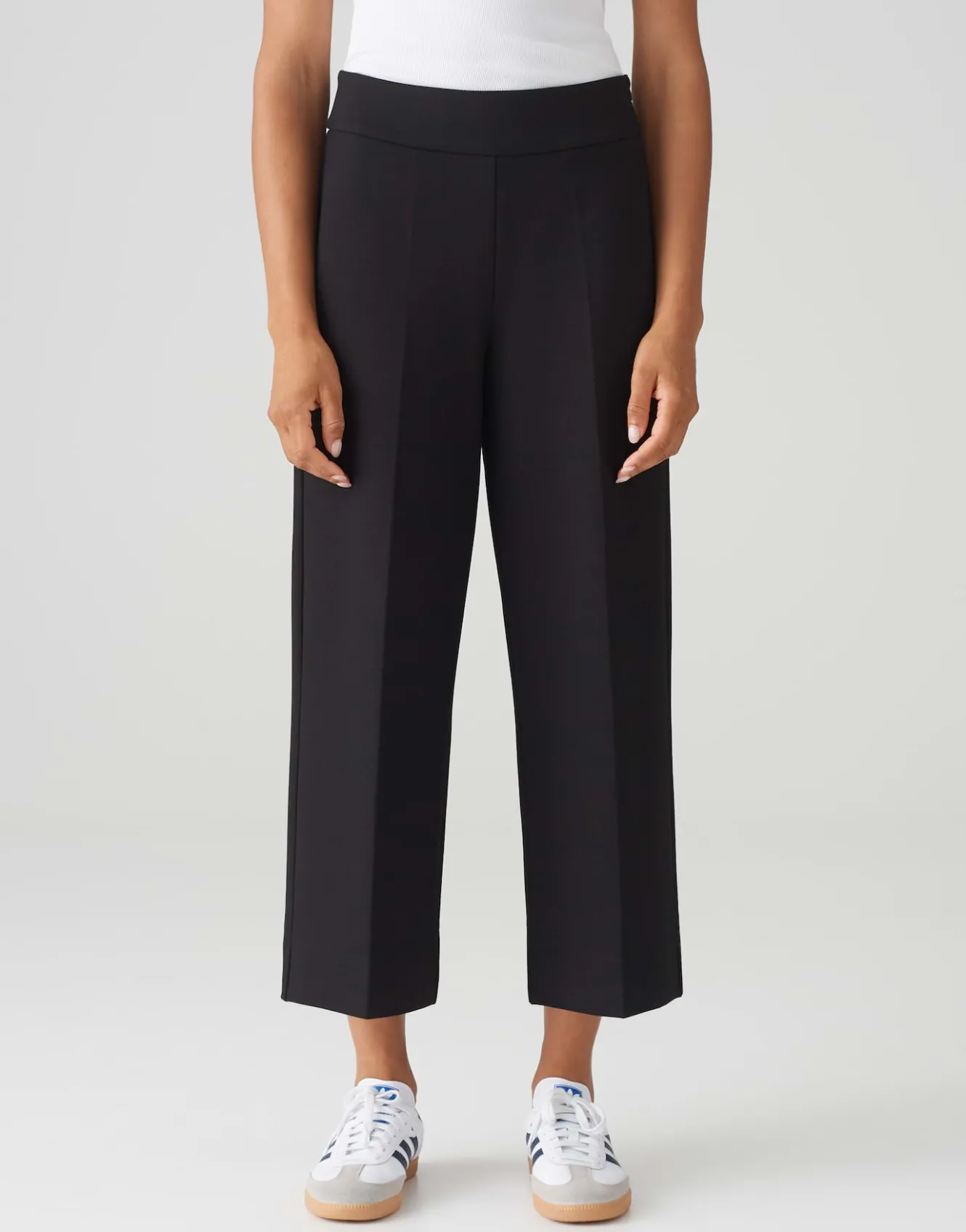 culotte_misha_city_schwarz_online_bestellen_1.webp OPUS Culotte Misha City Schwarz Online Bestellen^Damen Hosen