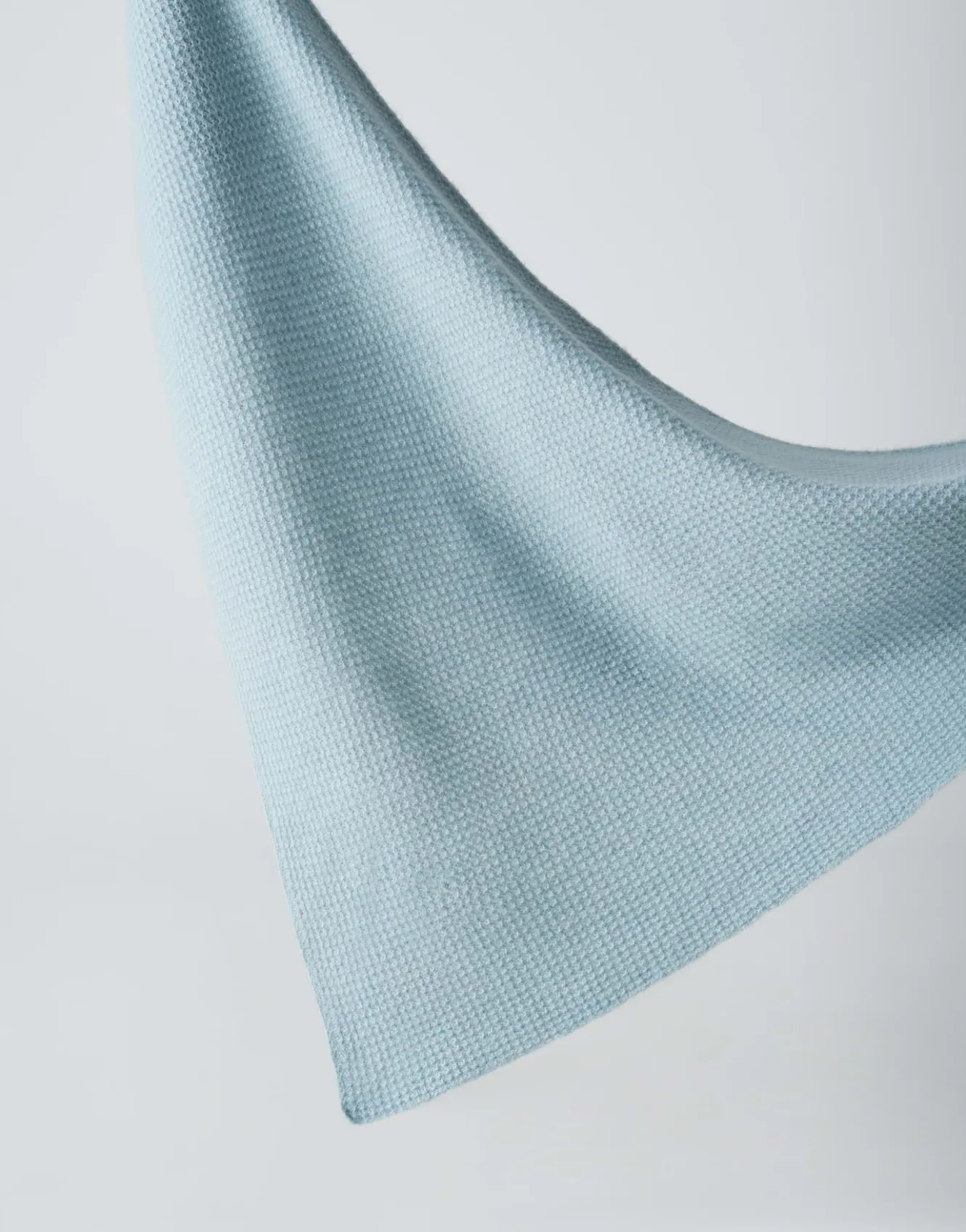 dreieckstuch_afraasi_scarf_blau_online_bestellen_3.webp OPUS Dreieckstuch Afraasi Scarf Blau Online Bestellen^Damen Accessoires