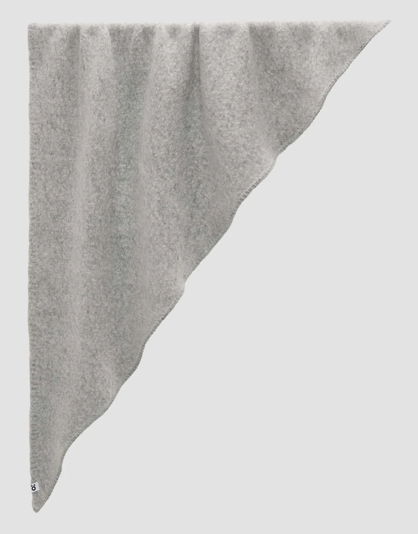 dreieckstuch_amadsi_scarf_grau_online_bestellen_4.webp OPUS Dreieckstuch Amadsi Scarf Grau Online Bestellen^Damen Accessoires