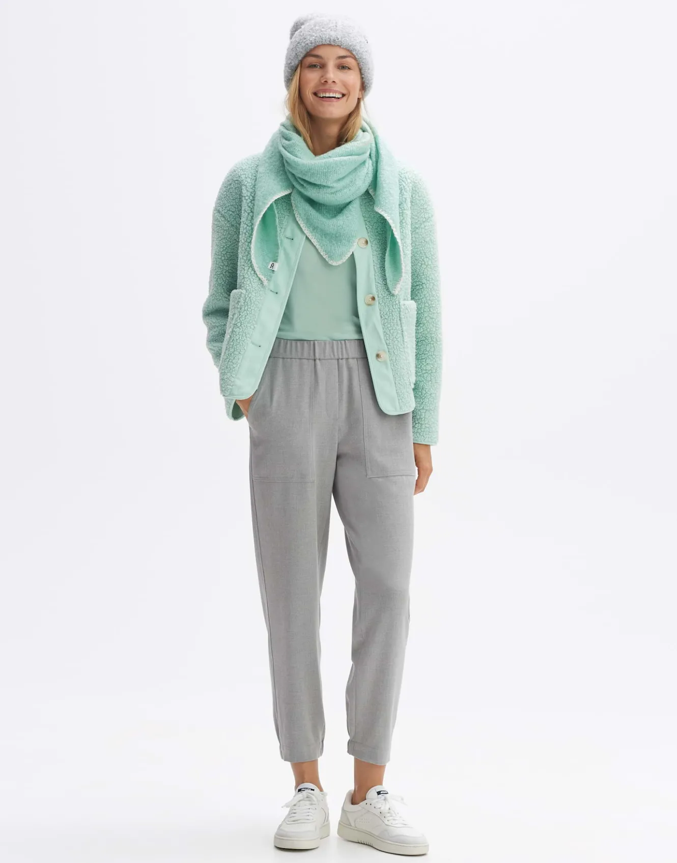 dreieckstuch_amadsi_scarf_grn_online_bestellen_3.webp OPUS Dreieckstuch Amadsi Scarf Grün Online Bestellen^Damen Accessoires
