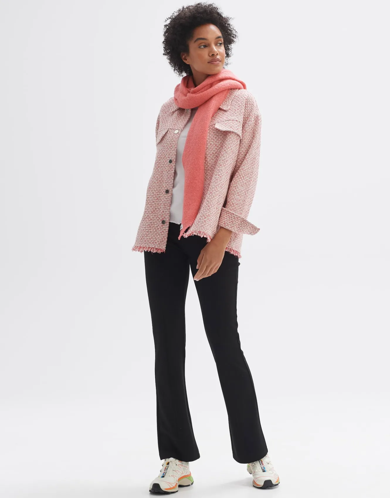 dreieckstuch_amadsi_scarf_rot_online_bestellen_3.webp OPUS Dreieckstuch Amadsi Scarf Rot Online Bestellen^Damen Accessoires