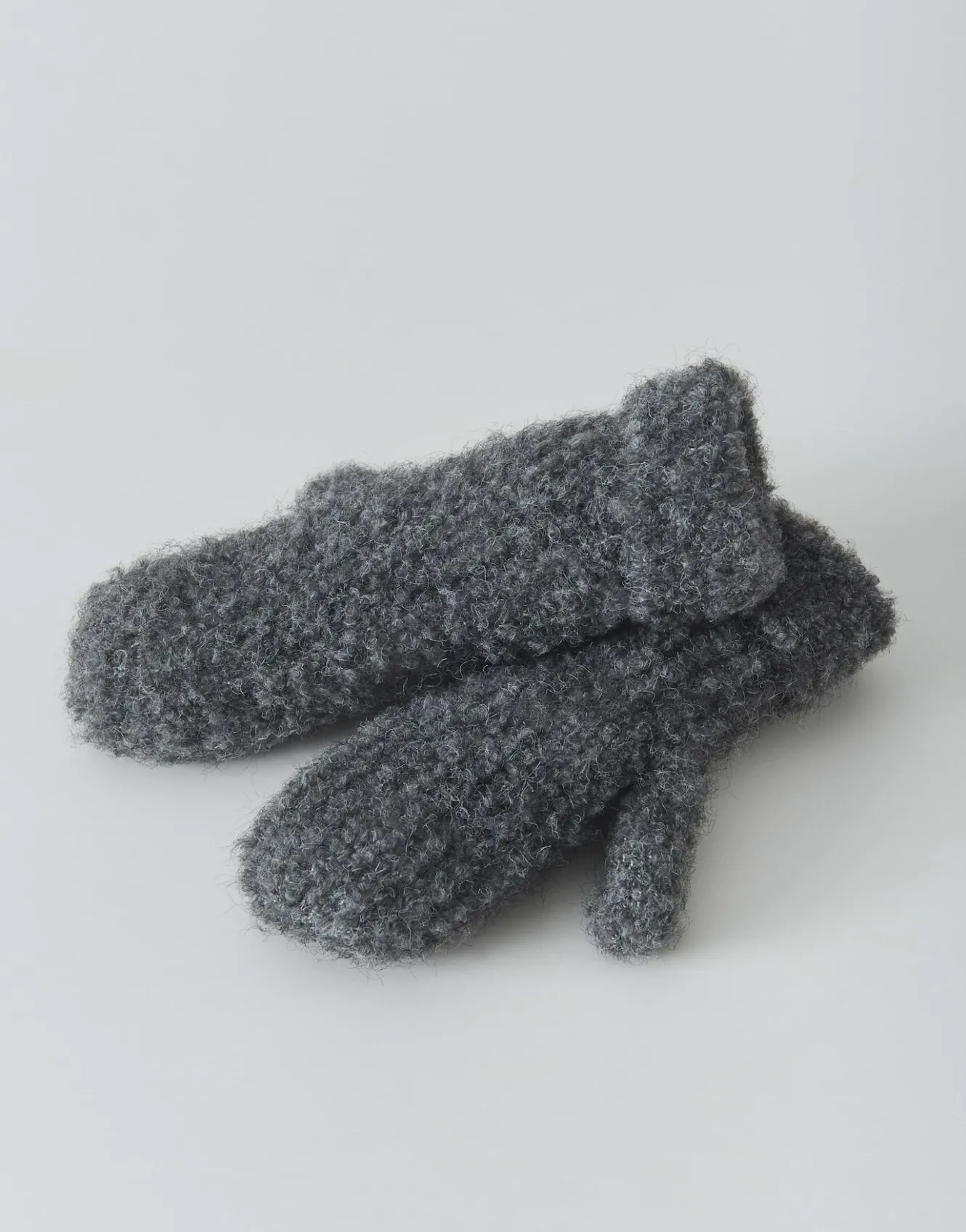 fustling_apati_gloves_grau_online_bestellen_4.webp OPUS Fäustling Apati Gloves Grau Online Bestellen^Damen Accessoires