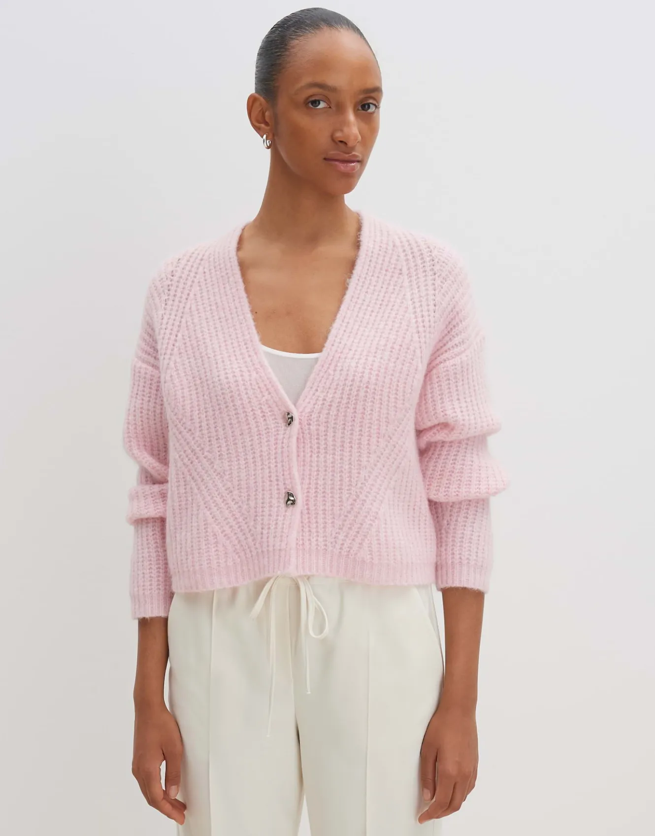 grobstrickjacke_triya_ros_online_bestellen_1.webp OPUS Grobstrickjacke Triya Rosé Online Bestellen^Damen Strick