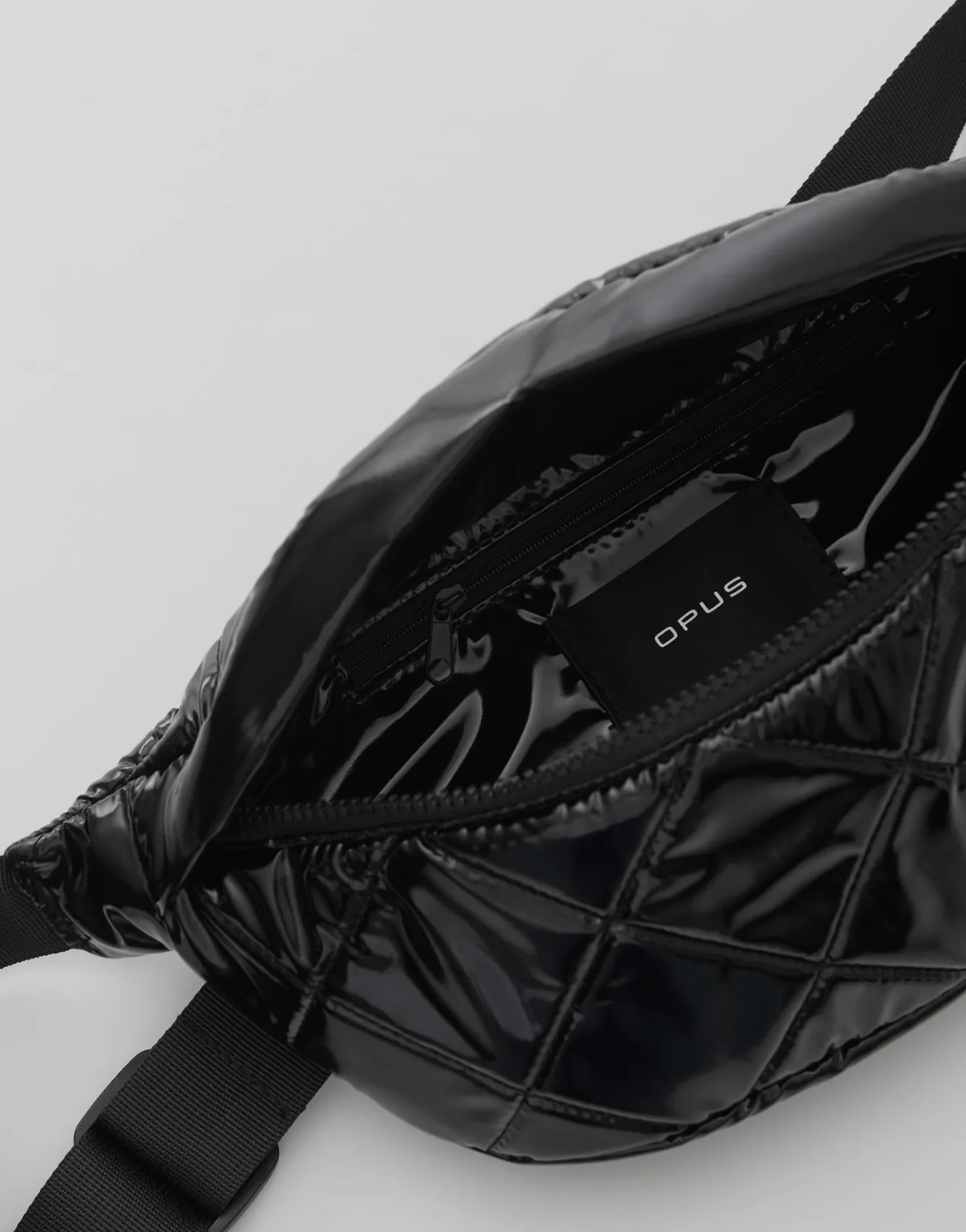 grteltasche_avinila_bag_schwarz_online_bestellen_4.webp OPUS Gürteltasche Avinila Bag Schwarz Online Bestellen^Damen Accessoires