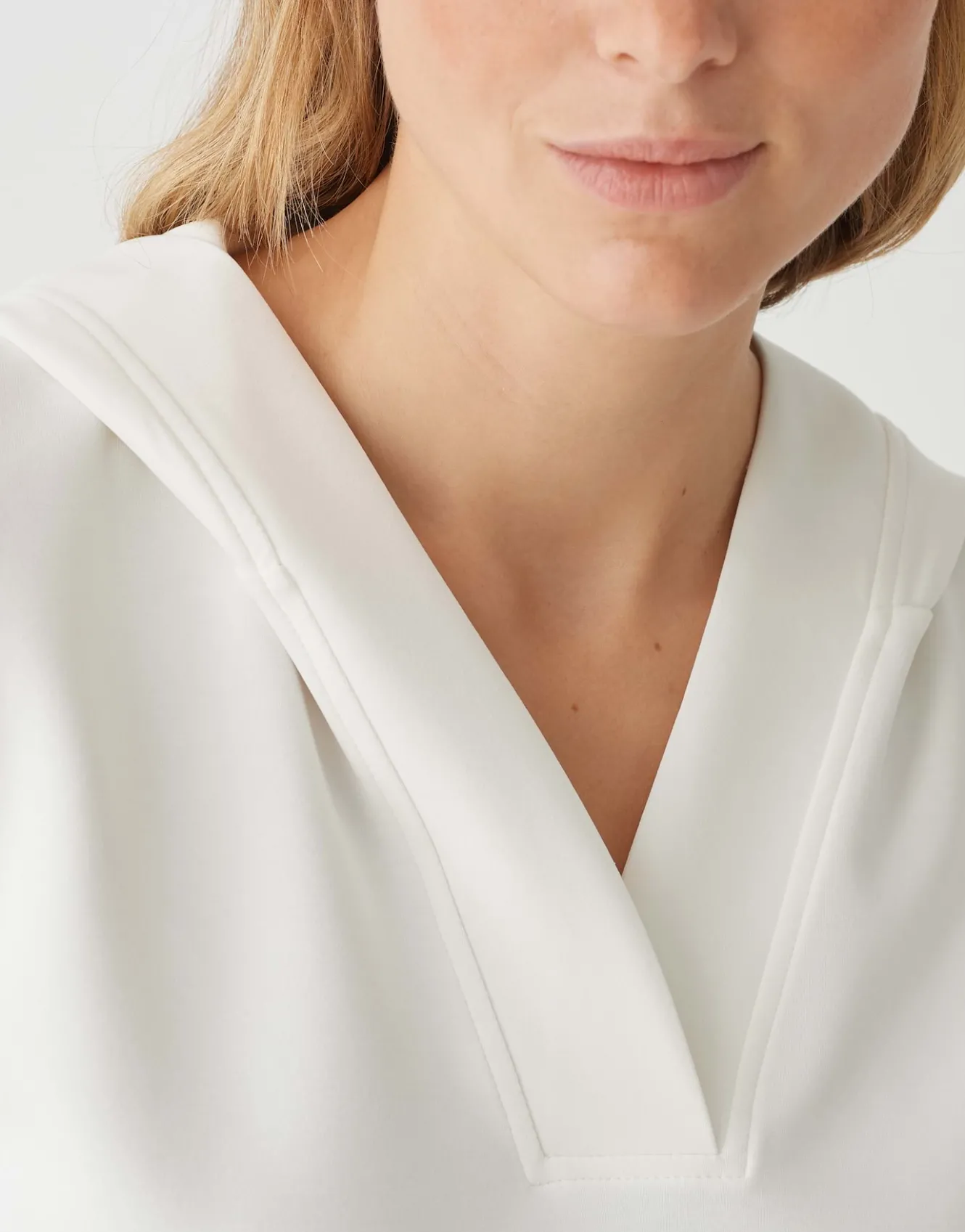 hoodie_gerwa_wei_online_bestellen_4.webp OPUS Hoodie Gerwa Weiß Online Bestellen^Damen Sweat