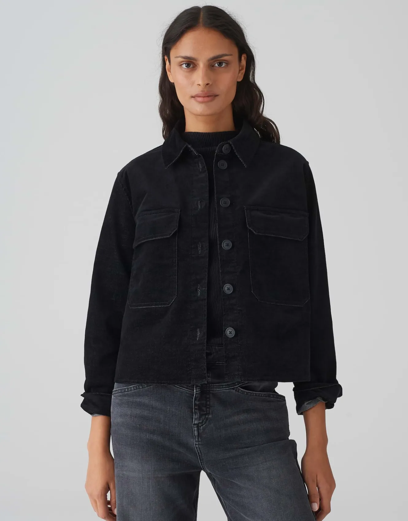 jeansjacke_hedra_schwarz_online_bestellen_1.webp OPUS Jeansjacke Hedra Schwarz Online Bestellen^Damen Jacken / Mäntel
