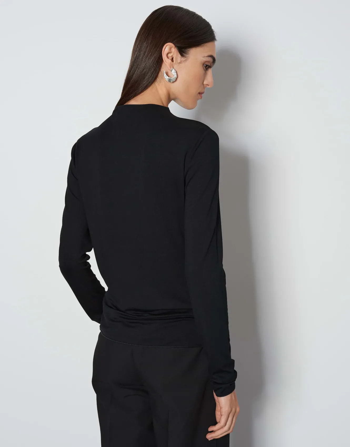 jerseyshirt_karinn_schwarz_online_bestellen_2.webp OPUS Jerseyshirt Karinn Schwarz Online Bestellen^Damen Basics | Shirts