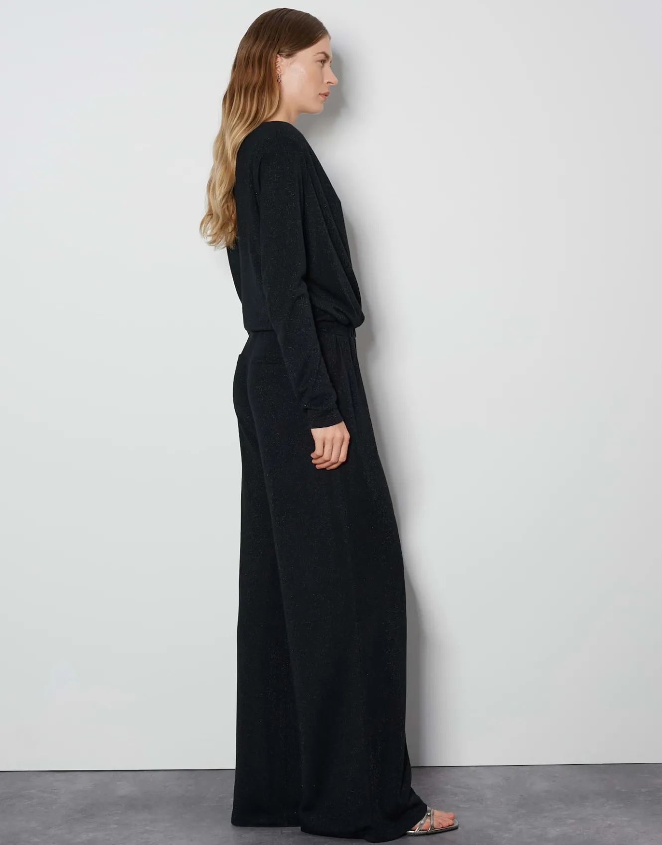 jumpsuit_candelia_schwarz_online_bestellen_3.webp OPUS Jumpsuit Candelia Schwarz Online Bestellen^Damen Hosen