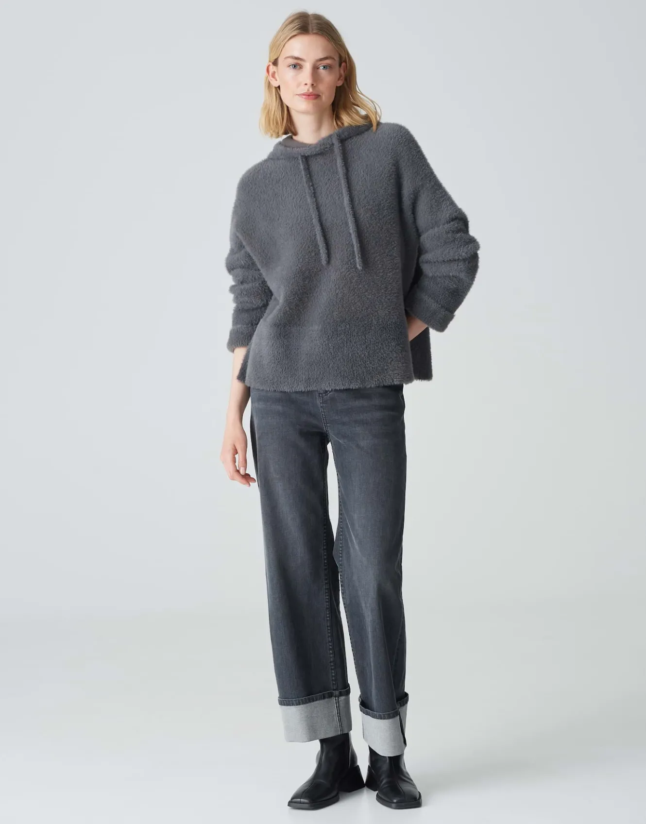 kapuzenpullover_pidlona_grau_online_bestellen_6.webp OPUS Kapuzenpullover Pidlona Grau Online Bestellen^Damen Strick