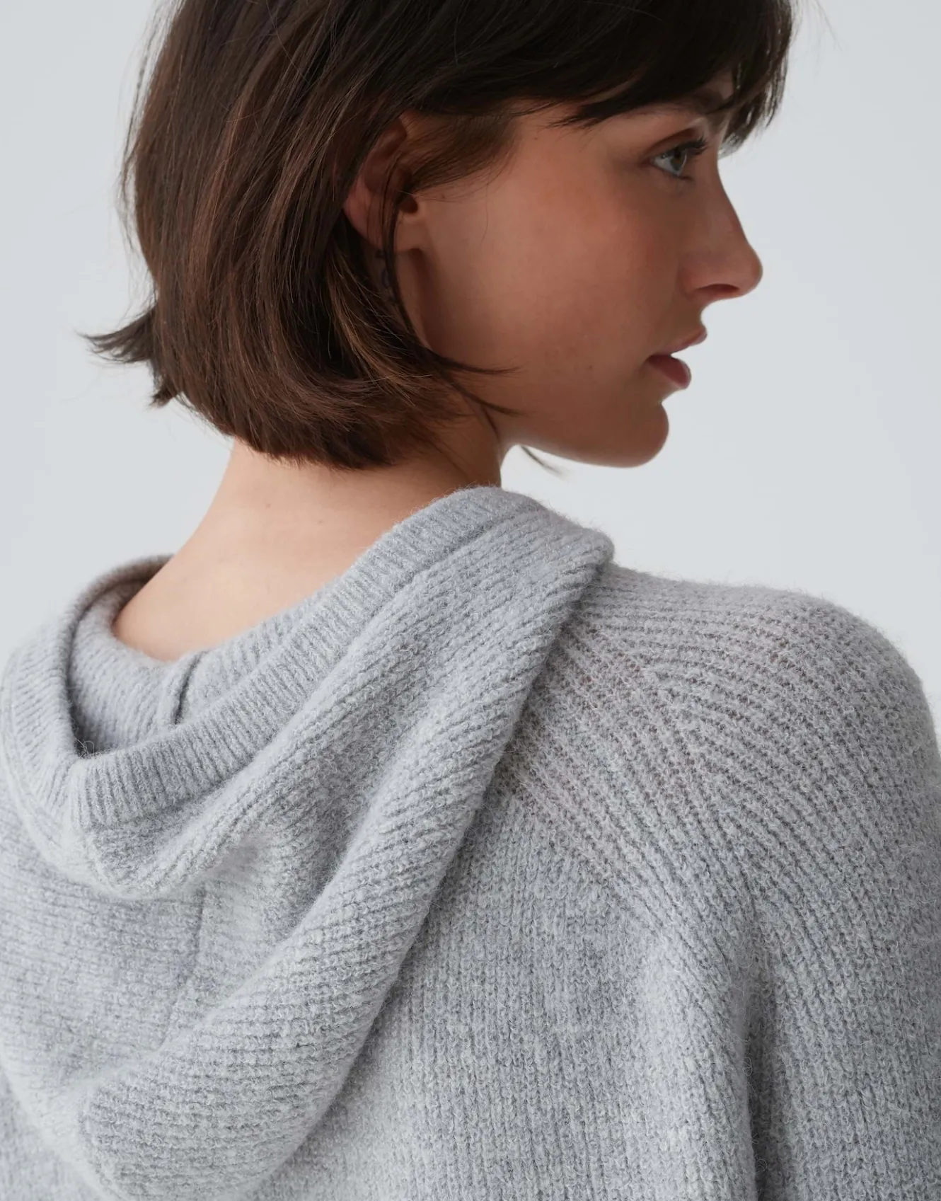 kapuzenpullover_poody_grau_online_bestellen_3.webp OPUS Kapuzenpullover Poody Grau Online Bestellen^Damen Strick