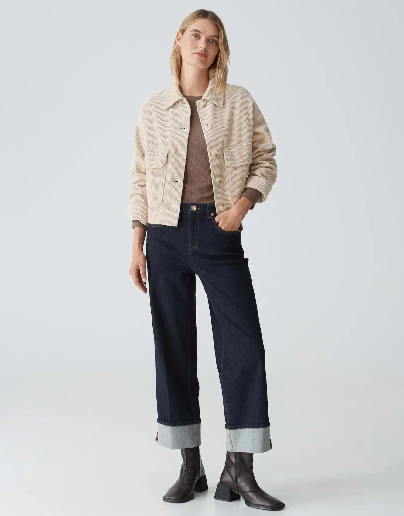 kurzjacke_hennja_beige_online_bestellen_0.webp OPUS Kurzjacke Hennja Beige Online Bestellen^Damen Jacken / Mäntel | Blazer / Westen