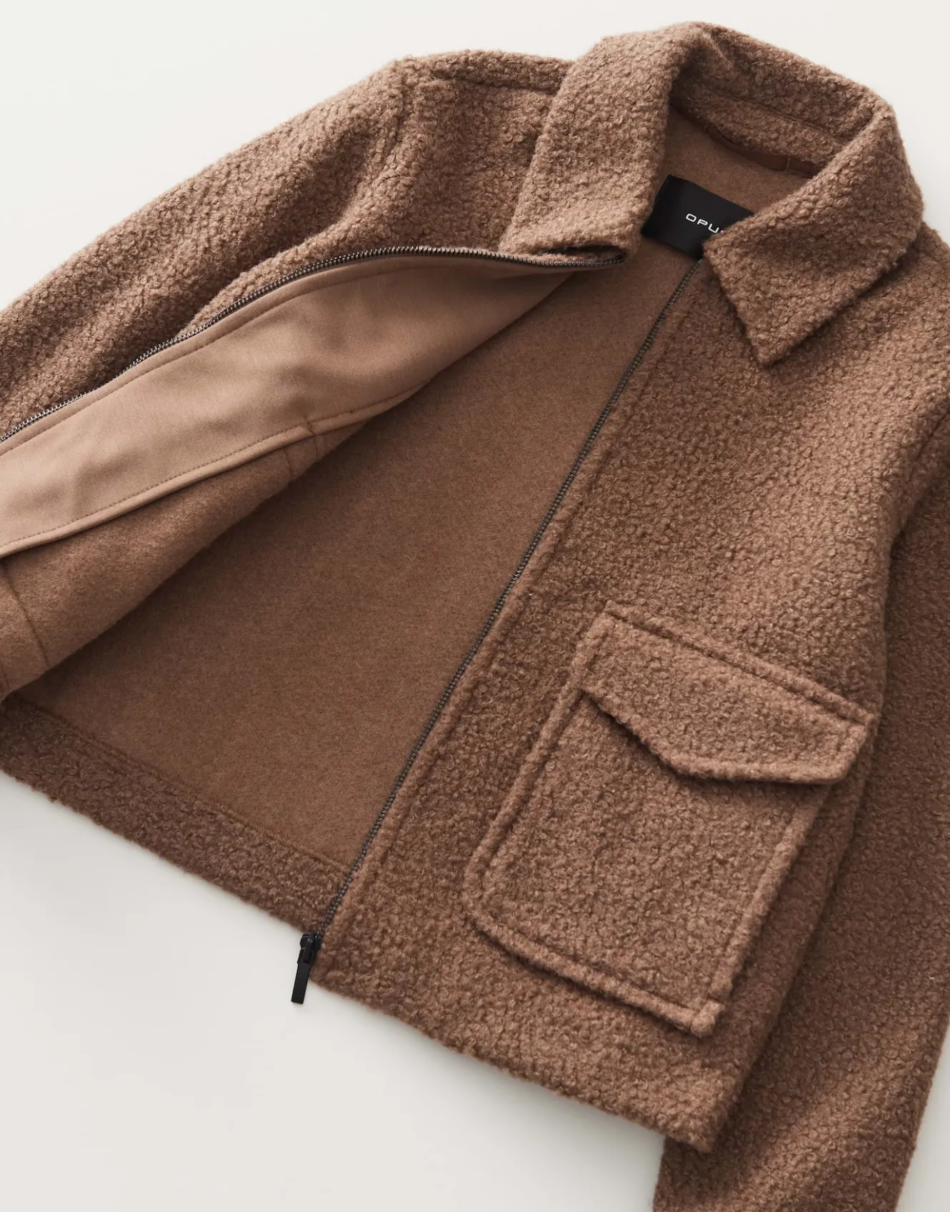 kurzjacke_holma_braun_online_bestellen_10.webp OPUS Kurzjacke Holma Braun Online Bestellen^Damen Jacken / Mäntel | Blazer / Westen