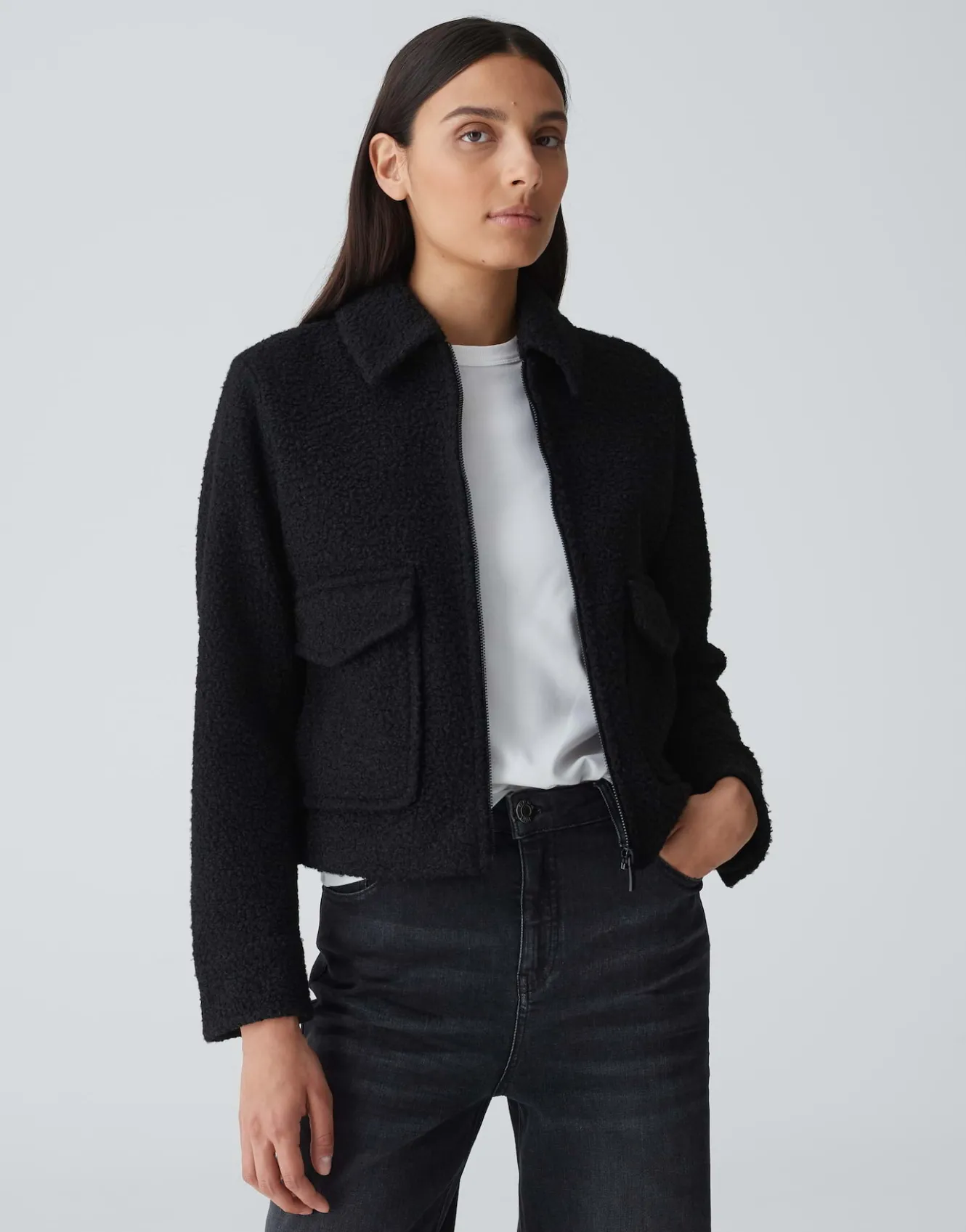 kurzjacke_holma_schwarz_online_bestellen_1.webp OPUS Kurzjacke Holma Schwarz Online Bestellen^Damen Jacken / Mäntel | Blazer / Westen