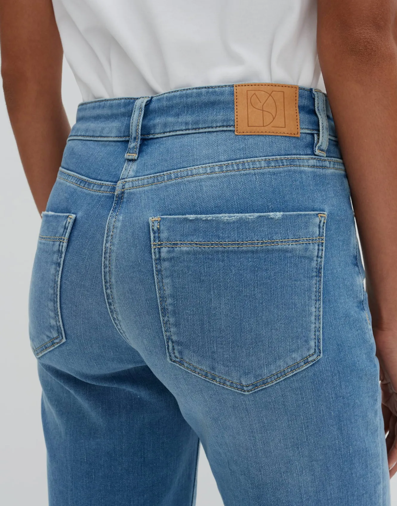 long_flared_jeans_carie_blau_online_bestellen_2.webp OPUS Long Flared Jeans Carie Blau Online Bestellen^Damen Jeans