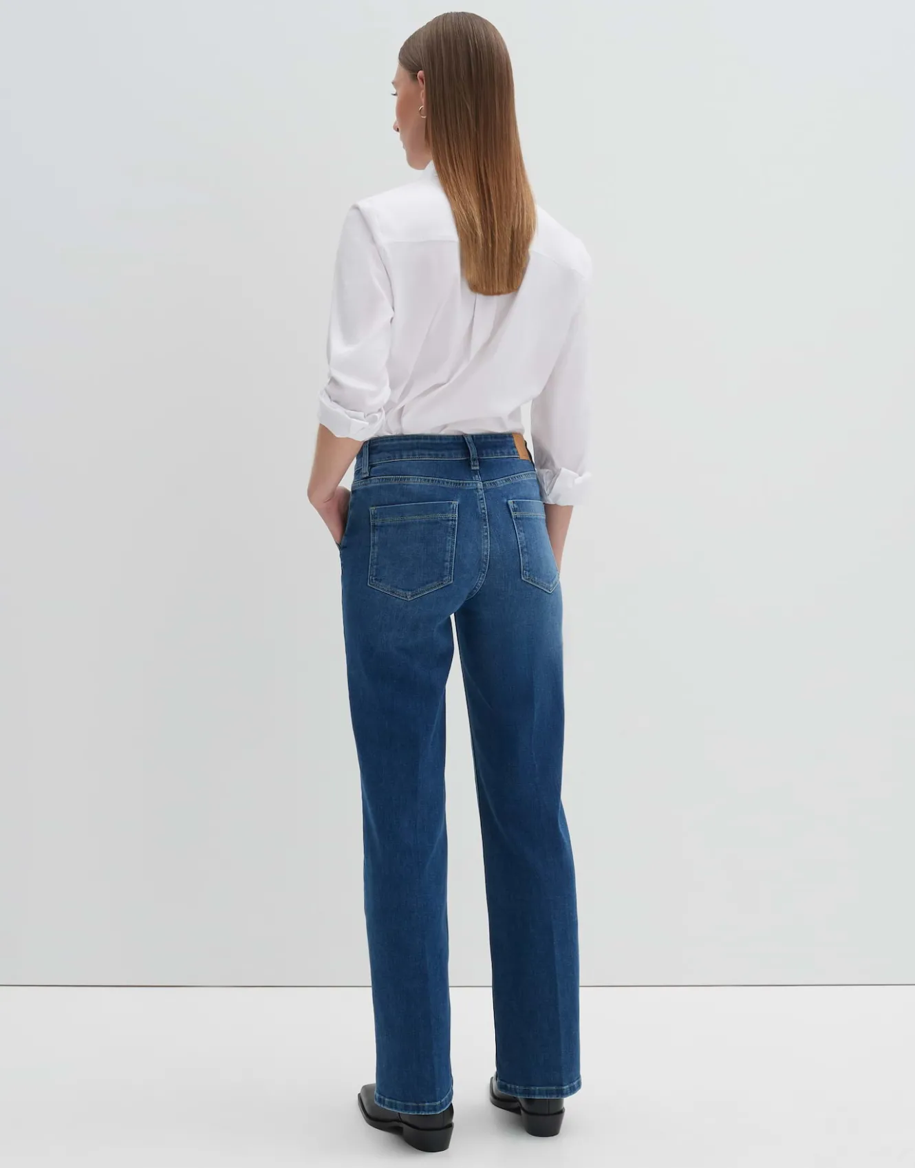 long_flared_jeans_carie_utility_blau_online_bestellen_2.webp OPUS Long Flared Jeans Carie Utility Blau Online Bestellen^Damen Jeans