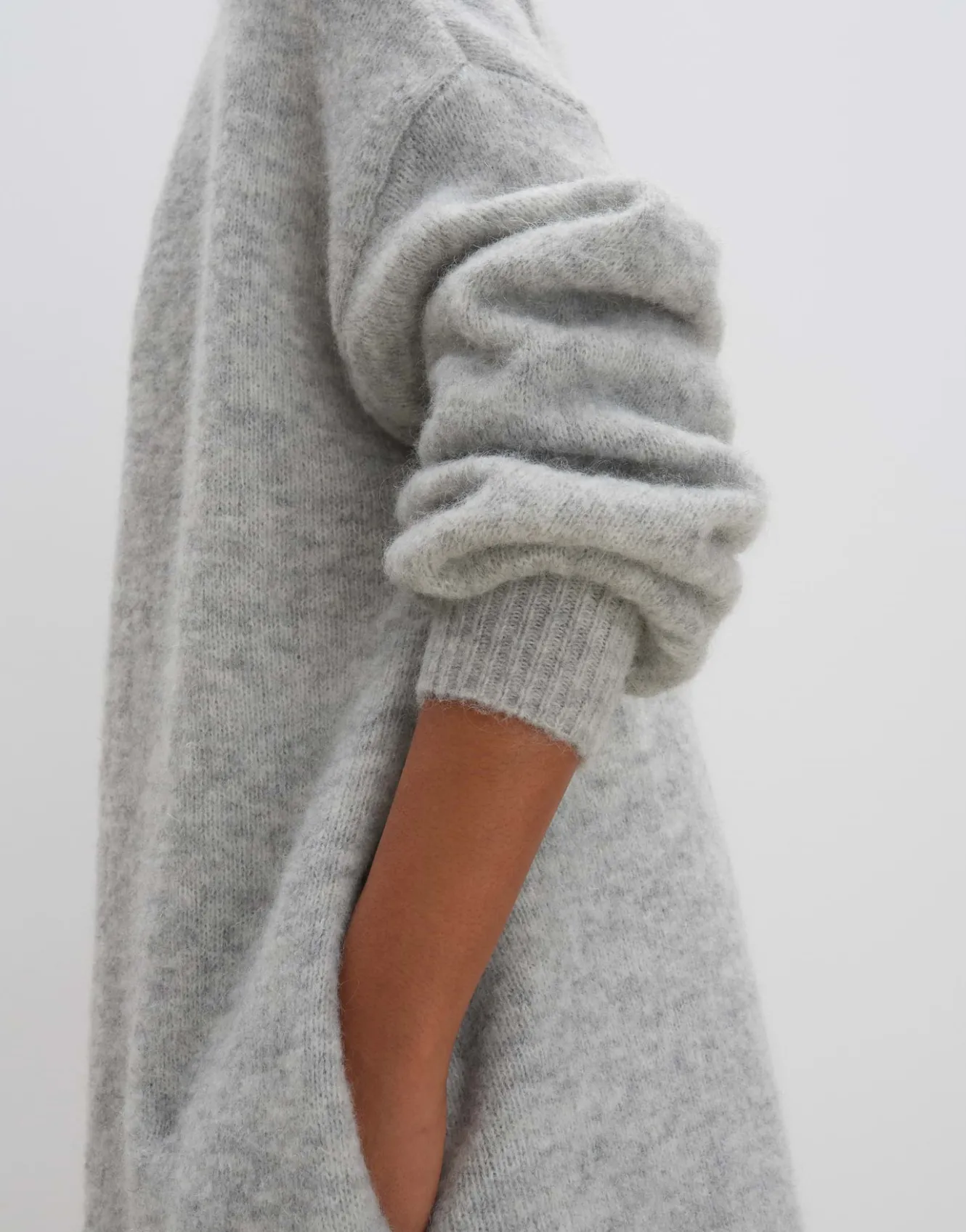 longstrickjacke_taleja_grau_online_bestellen_4.webp OPUS Longstrickjacke Taleja Grau Online Bestellen^Damen Strick